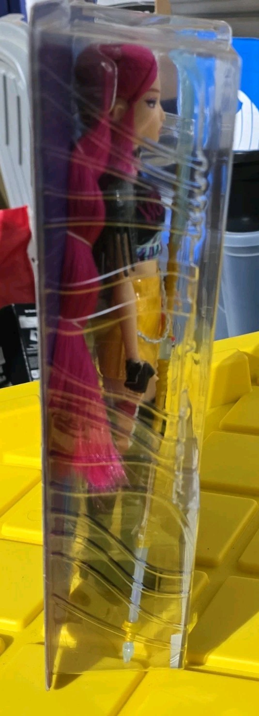 IN HAND KPop Demon Hunters HUNTR/X Mattel Mira Fashion Doll «How It’s Done»