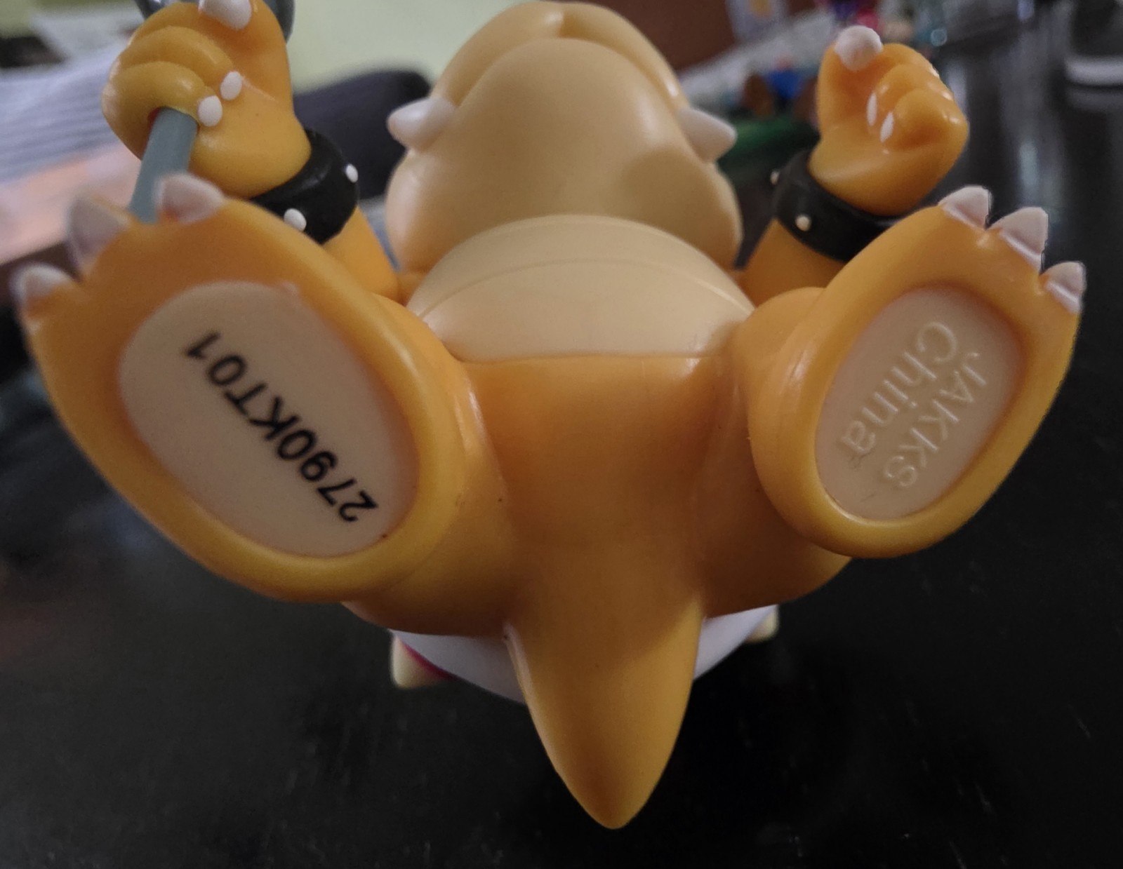 Jakks Pacific 2.5″ Roy Koopa Figure 2021 RARE VHTF Koopalings COMPLETE W/ WAND