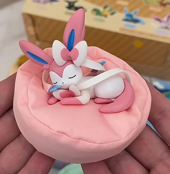 Pokemon Figure – Eevee Sleeping Blind Box Fantasy Cute Anime Collectible Display