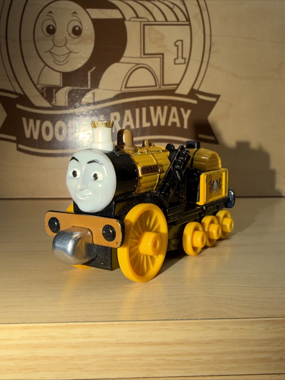 STEPHEN THOMAS FRIENDS TRAIN Take N Play Along DIECAST ROCKET ! KING OF RAILWAY