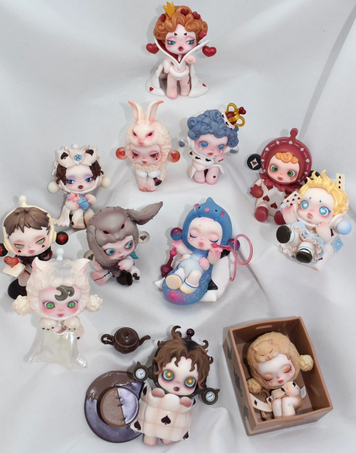 Skullpanda Everyday Wonderland Series Authentic Blind box Figures Doll Gift Toy