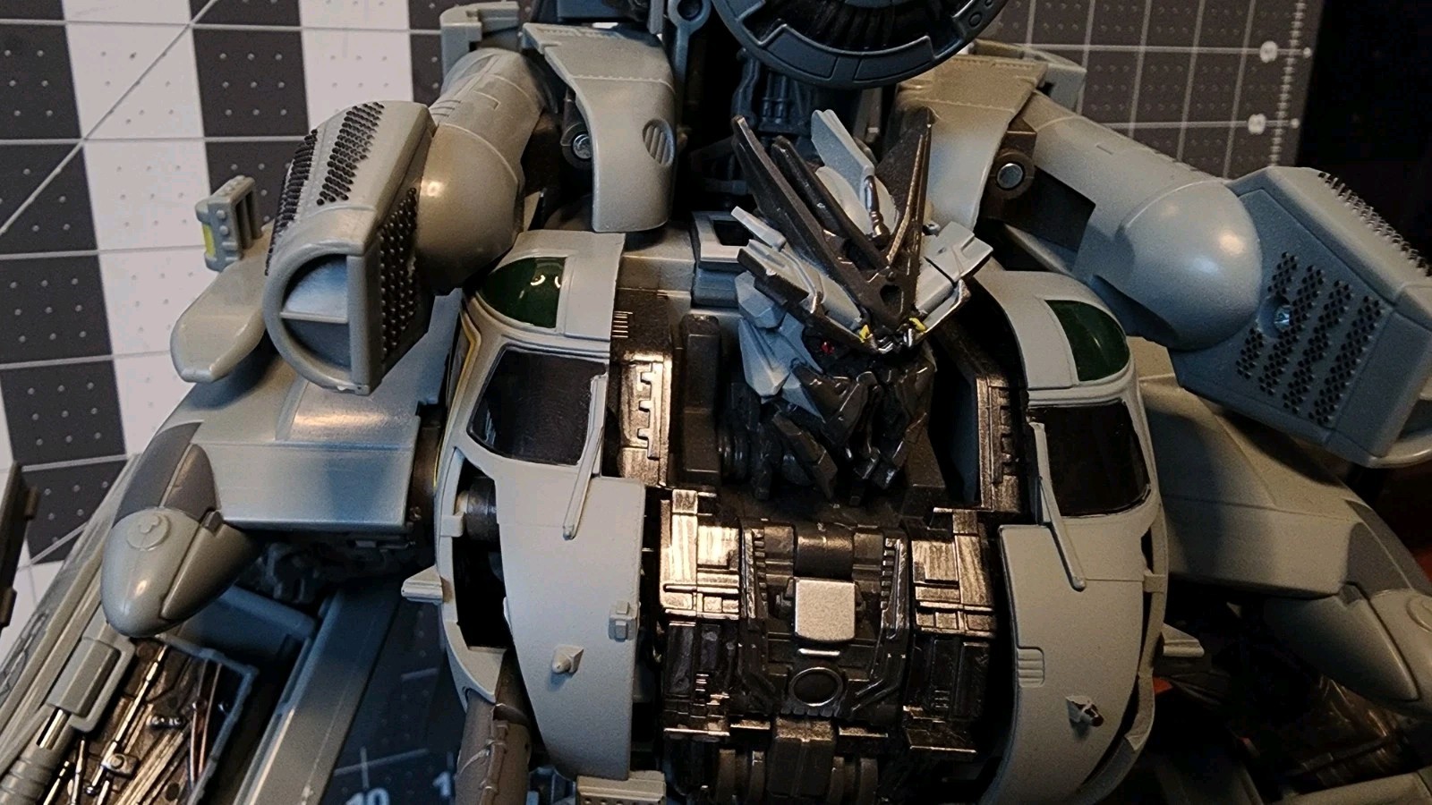 Transformers Takara Tomy Masterpiece Movie Series MPM-13 Blackout incomplete
