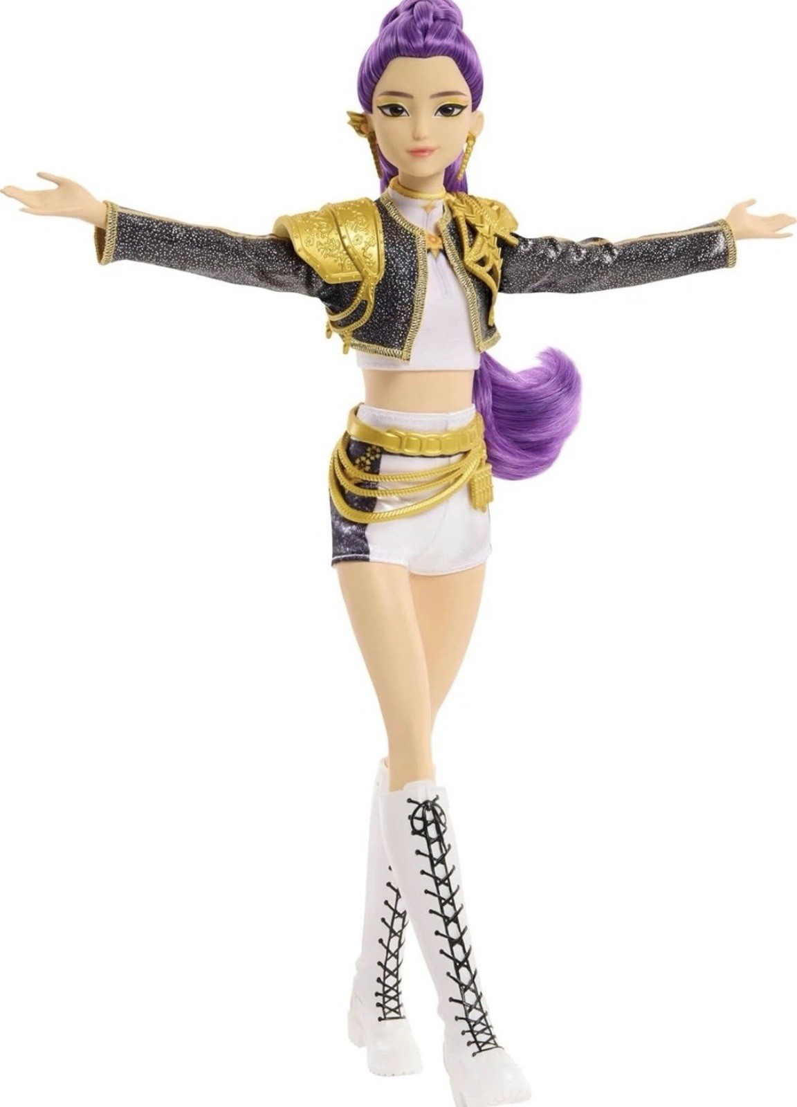 KPop Demon Hunters Huntrix RUMI Singing Golden Doll Mattel