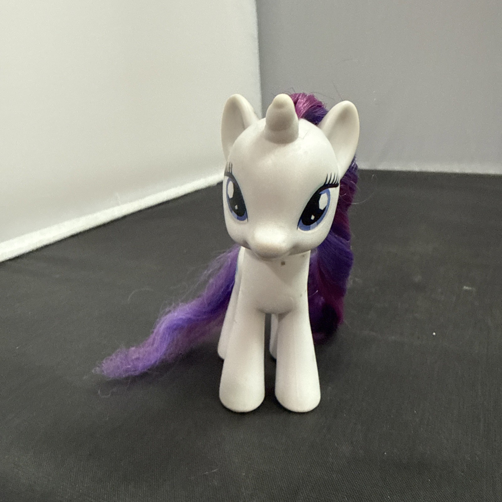 My Little Pony 3″ Figure – RARITY – 2010 Hasbro Friendship Is Magic