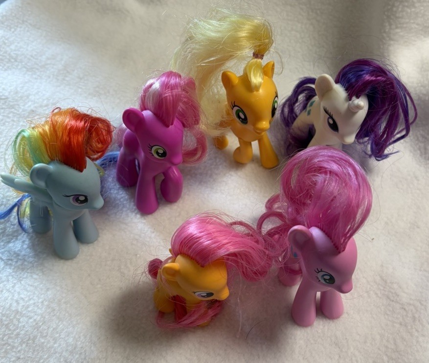 My Little Pony MLP Scootaloo (rare) Cheerilee Apple Jack Rarity 2010 Lot Of 6 G4