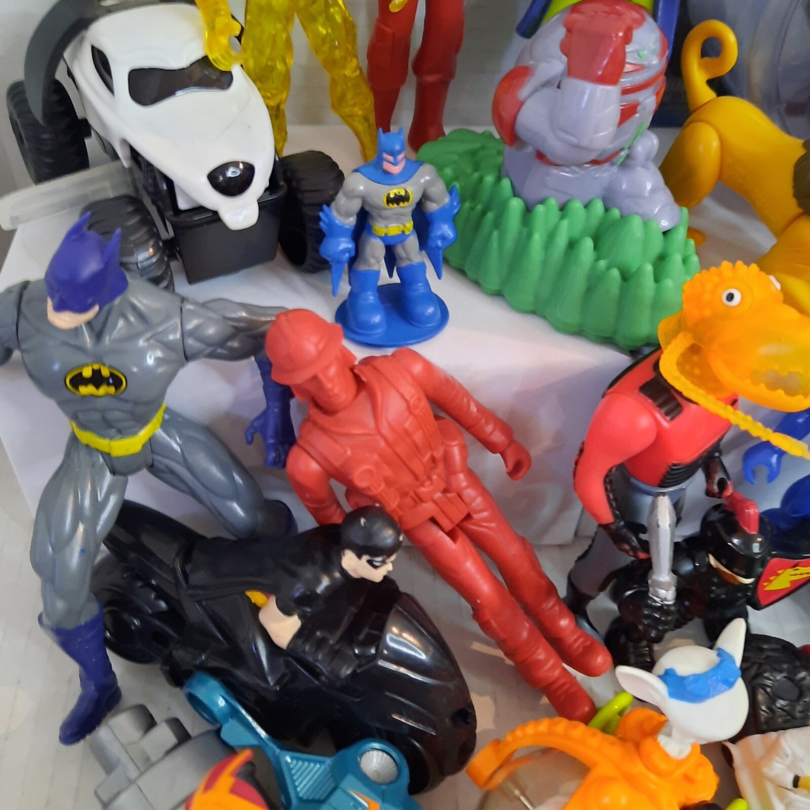 Boys Toy Wholesale Bundle Lot Batman Figures Kids Cars Junk Drawer TV Movie GAME