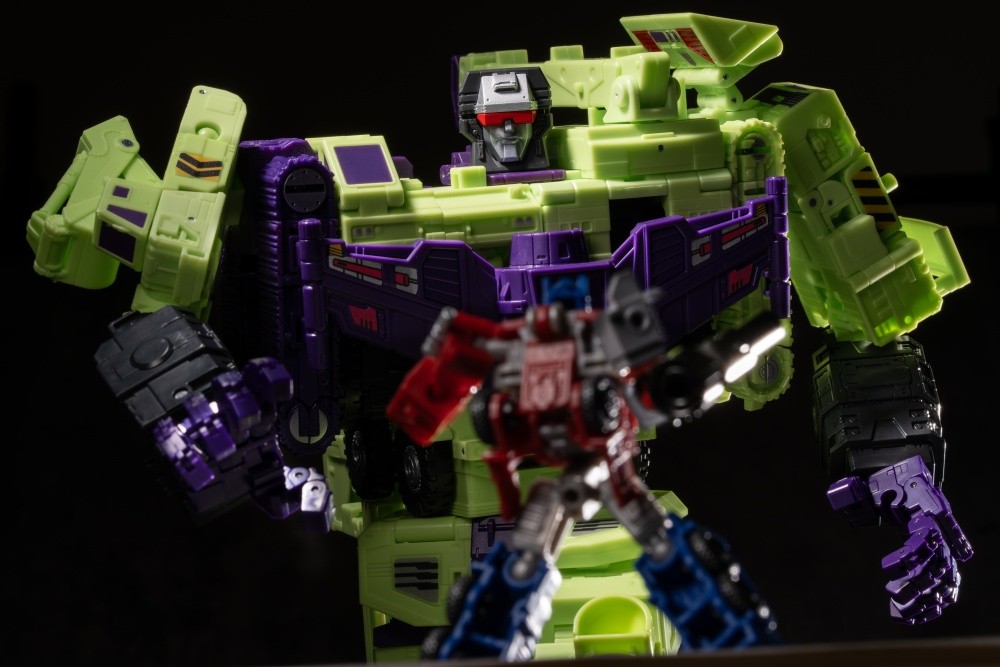 NEWBEE NB-02 Devasation‘s Hand Upgrade Kit For SS86 Devastator ABS Accessories