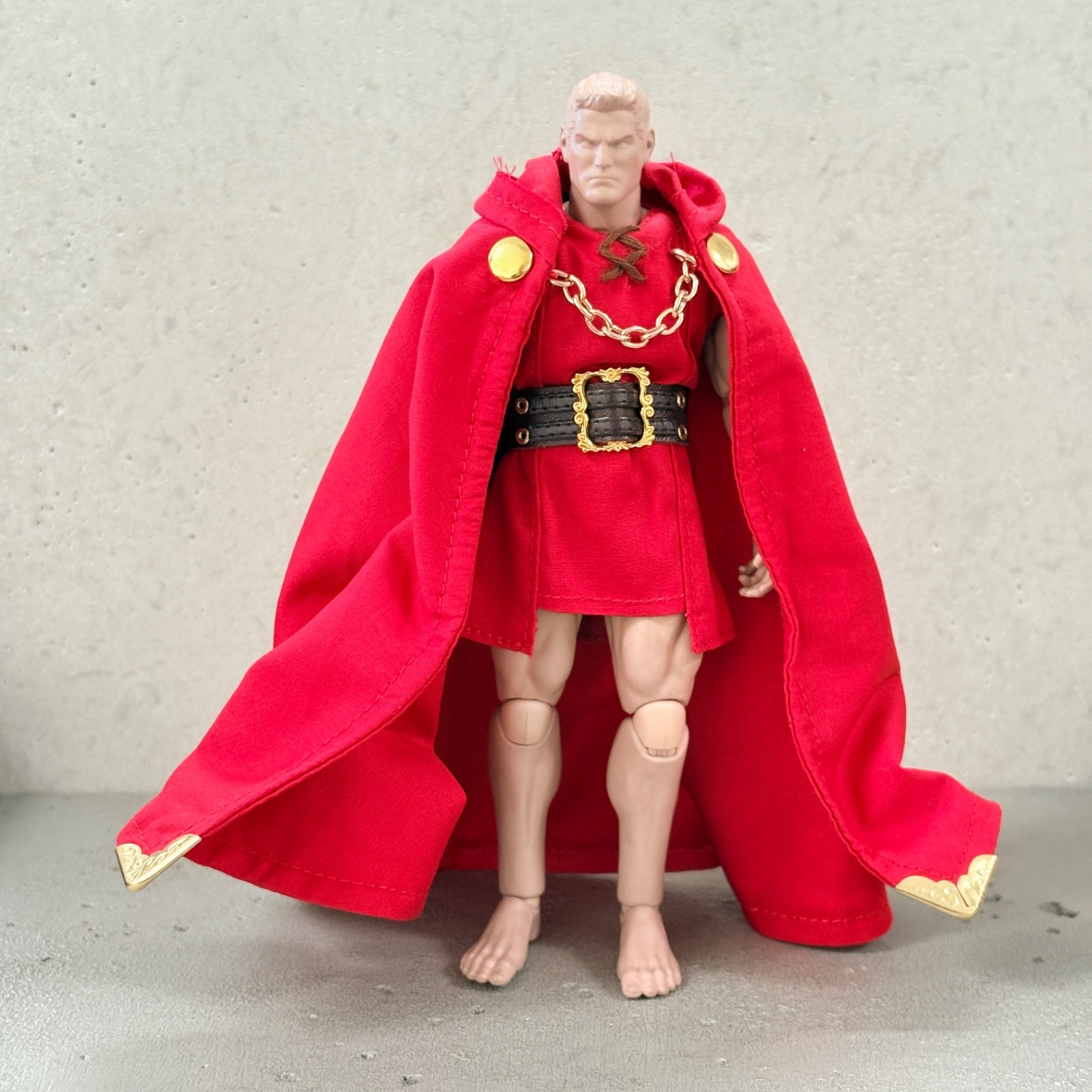 SU-DRDM-V2-RD: 1/12 Deluxe Red Outfit Set for Marvel Legends Dr. Doom