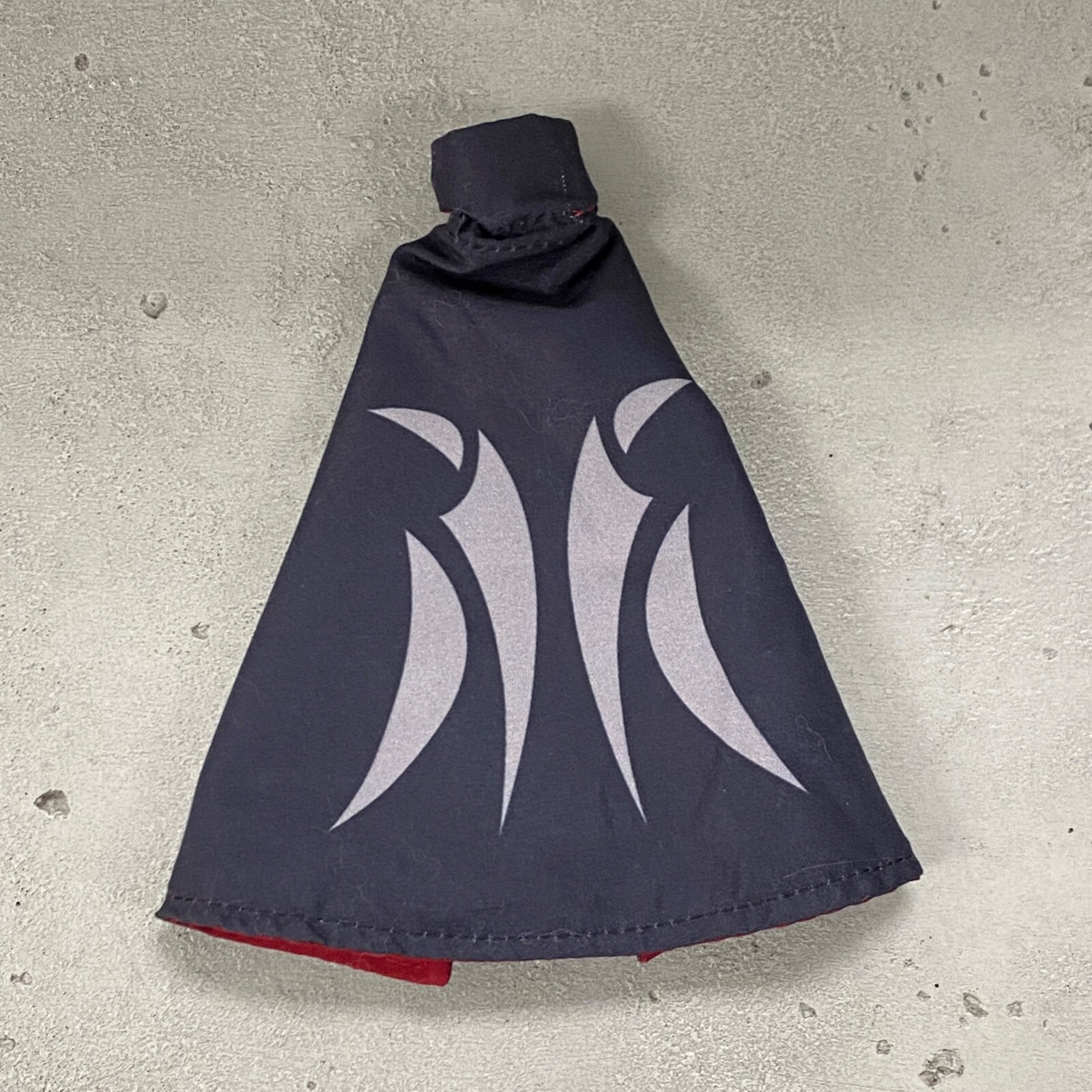 SU-C-GGR-B-V2: 1/12 Black Wired cape w/ pocket for Black Series General Grievous