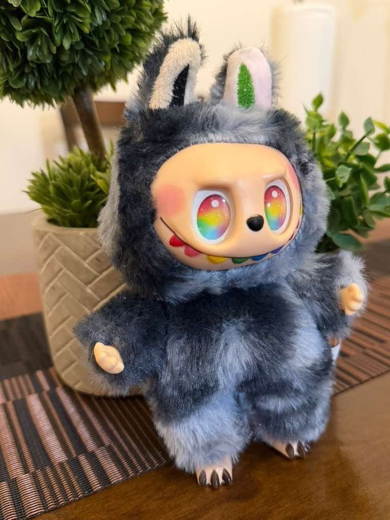 POP MART Labubu Grey V3 Secret ID Hidden Secret ID Grey Rare Labubus