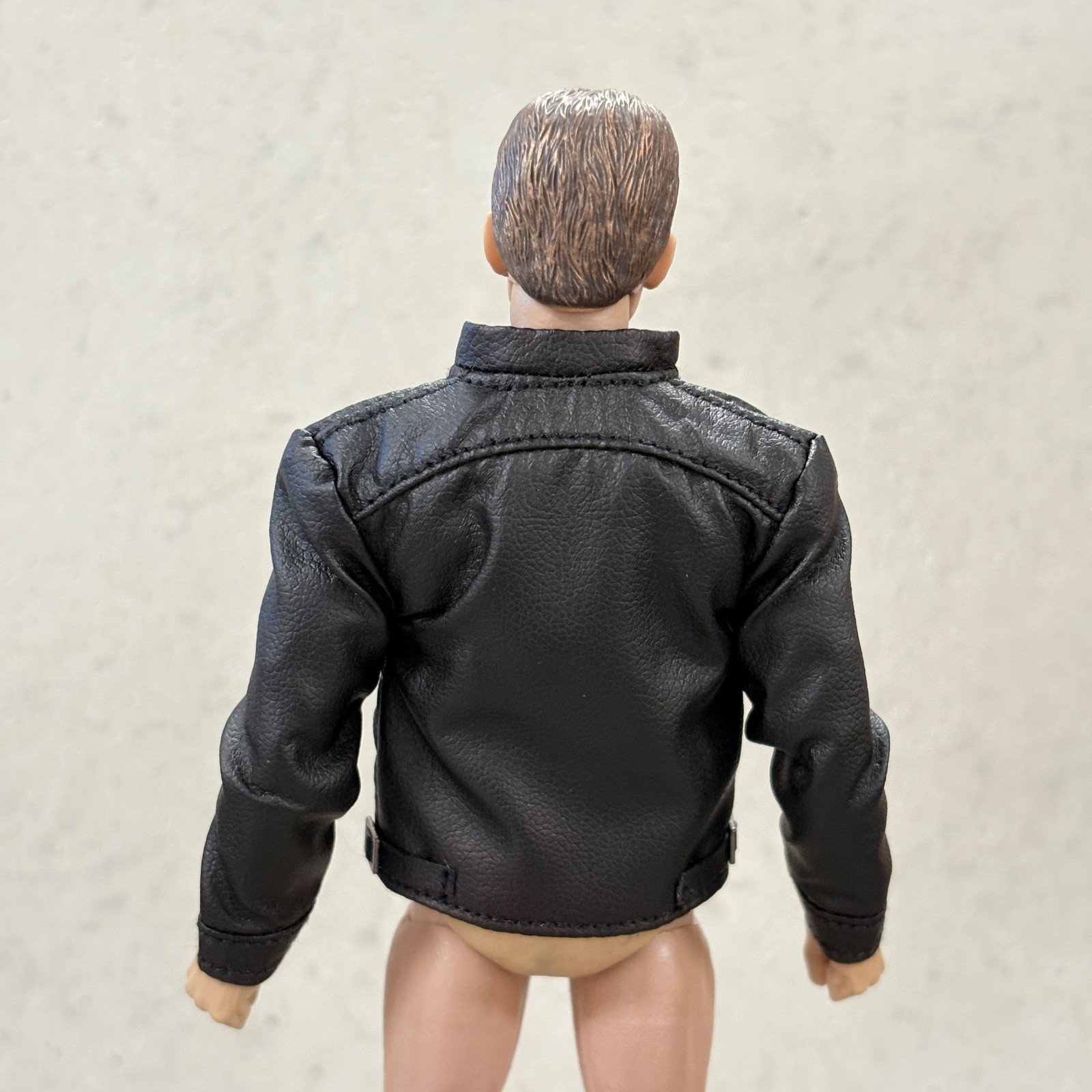 MO-MBJK-BK: 1/12 Black Slim Zipper Faux Leather Jacket for 6″ Slim action figure