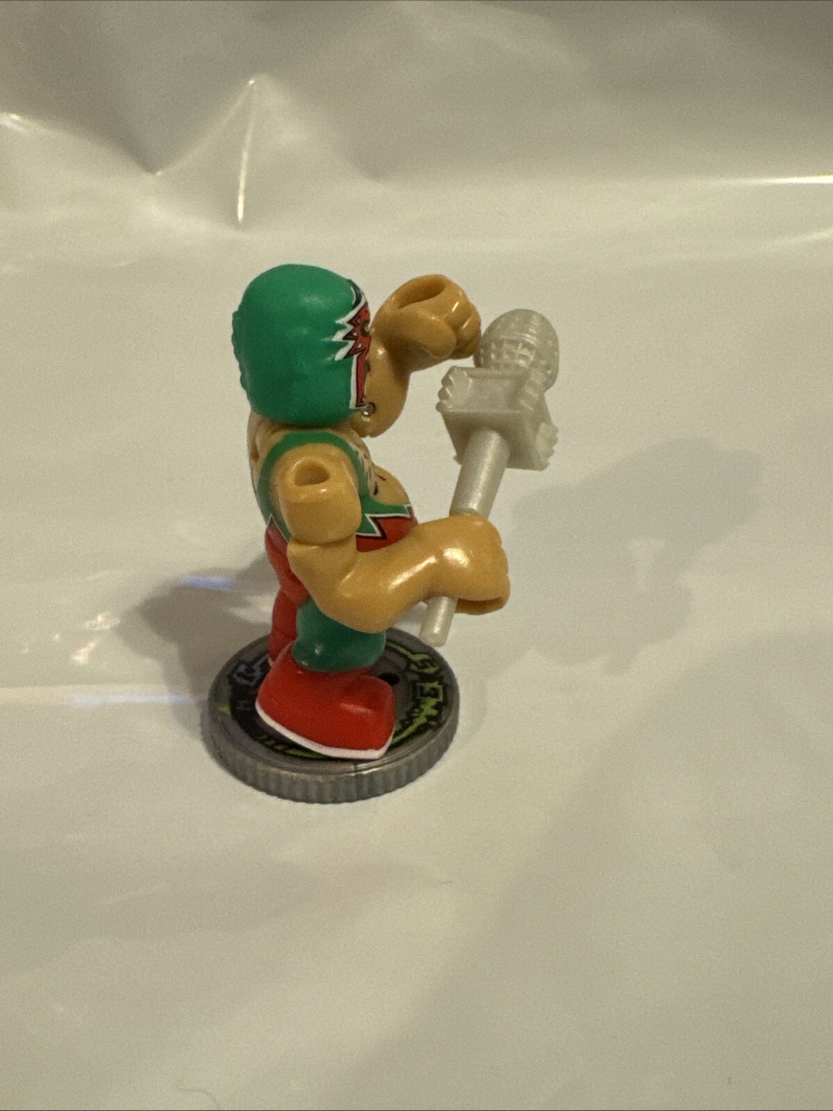 2021 Legends Of Akedo LOCO GRANDE – Arcade Warriors Series 1 With Controller