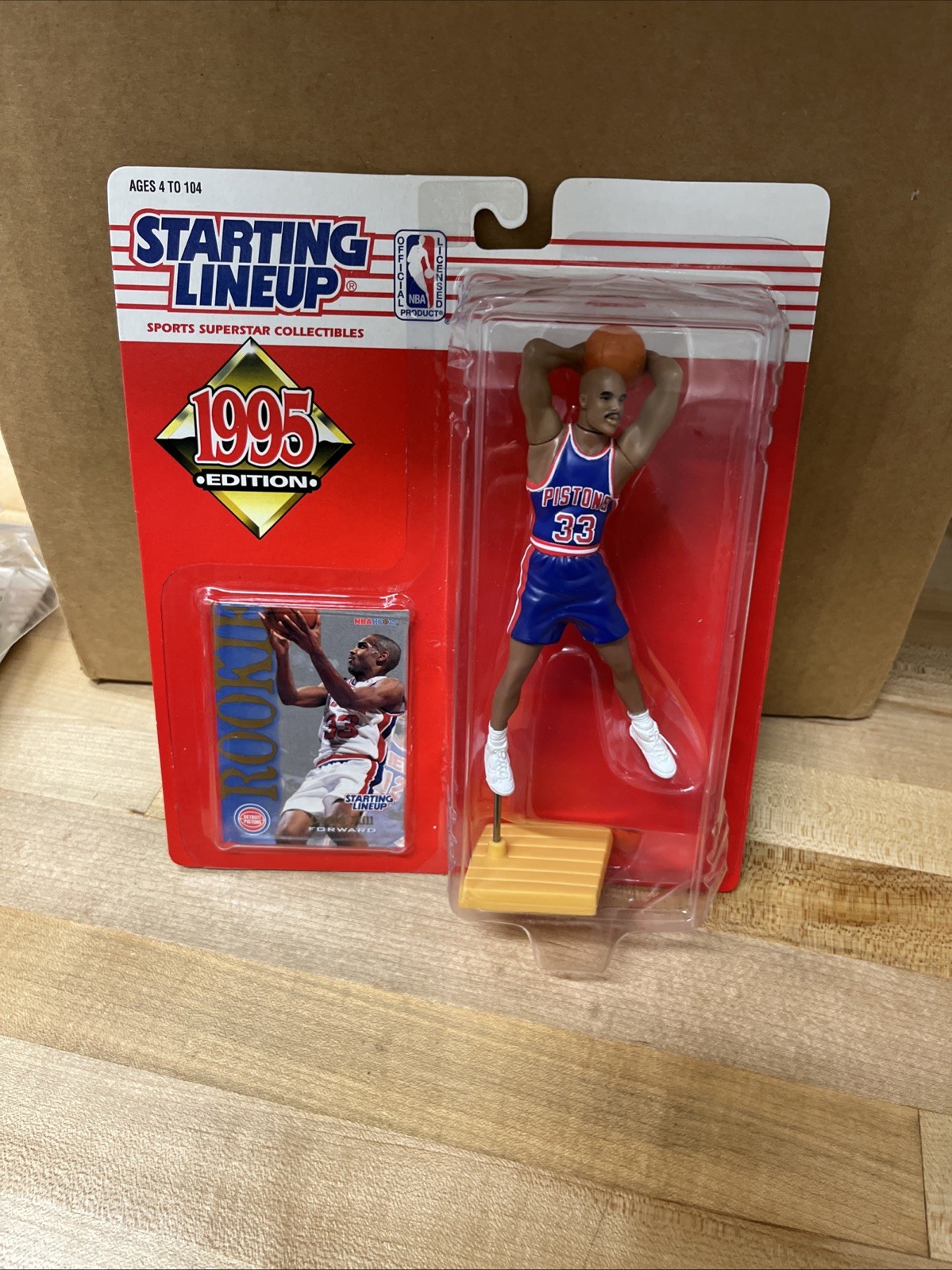 1995 Starting Lineup GRANT HILL Basketball Figure Rookie Card Pistons. Box 128