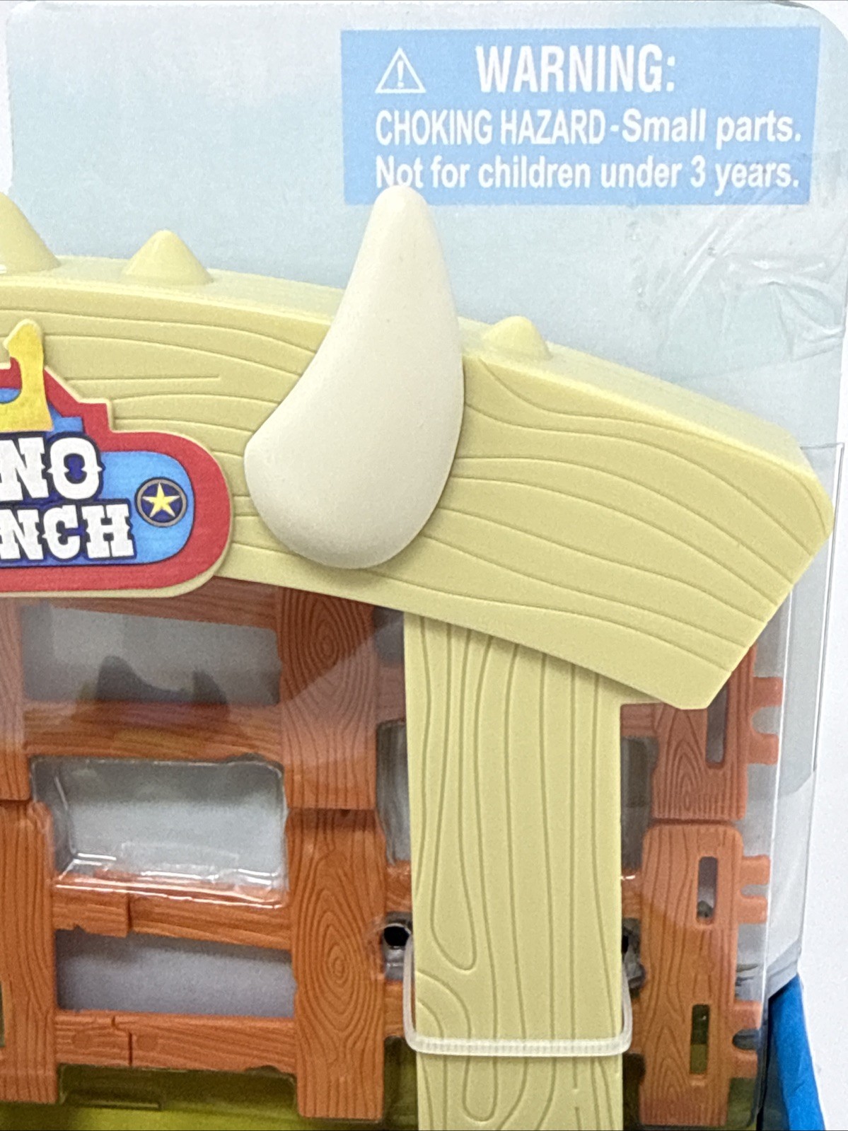 Dino Ranch Dino Action Pack, Ankylosaurus, Break Away Fence