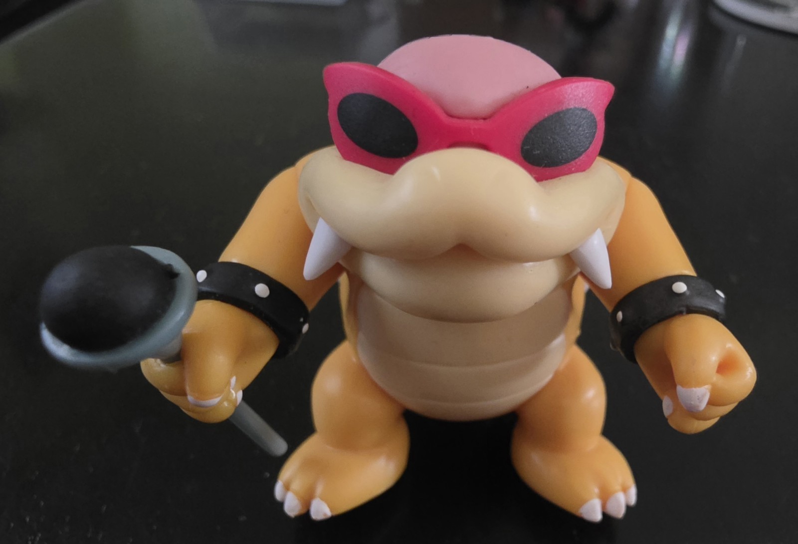 Jakks Pacific 2.5″ Roy Koopa Figure 2021 RARE VHTF Koopalings COMPLETE W/ WAND