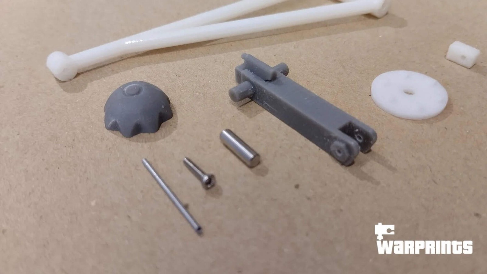 1/6 Scale WWII German Rear Machine Gun Mount – Unfinished Model Kit – Warprints