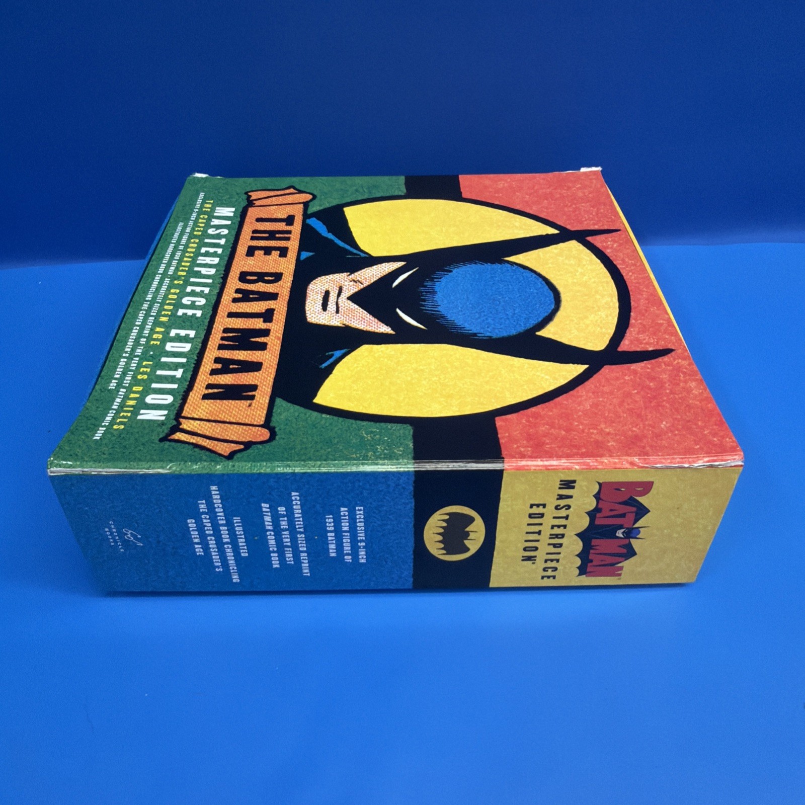 Batman Masterpiece Edition Box Set Figure Comic Book Hardcover Book Complete