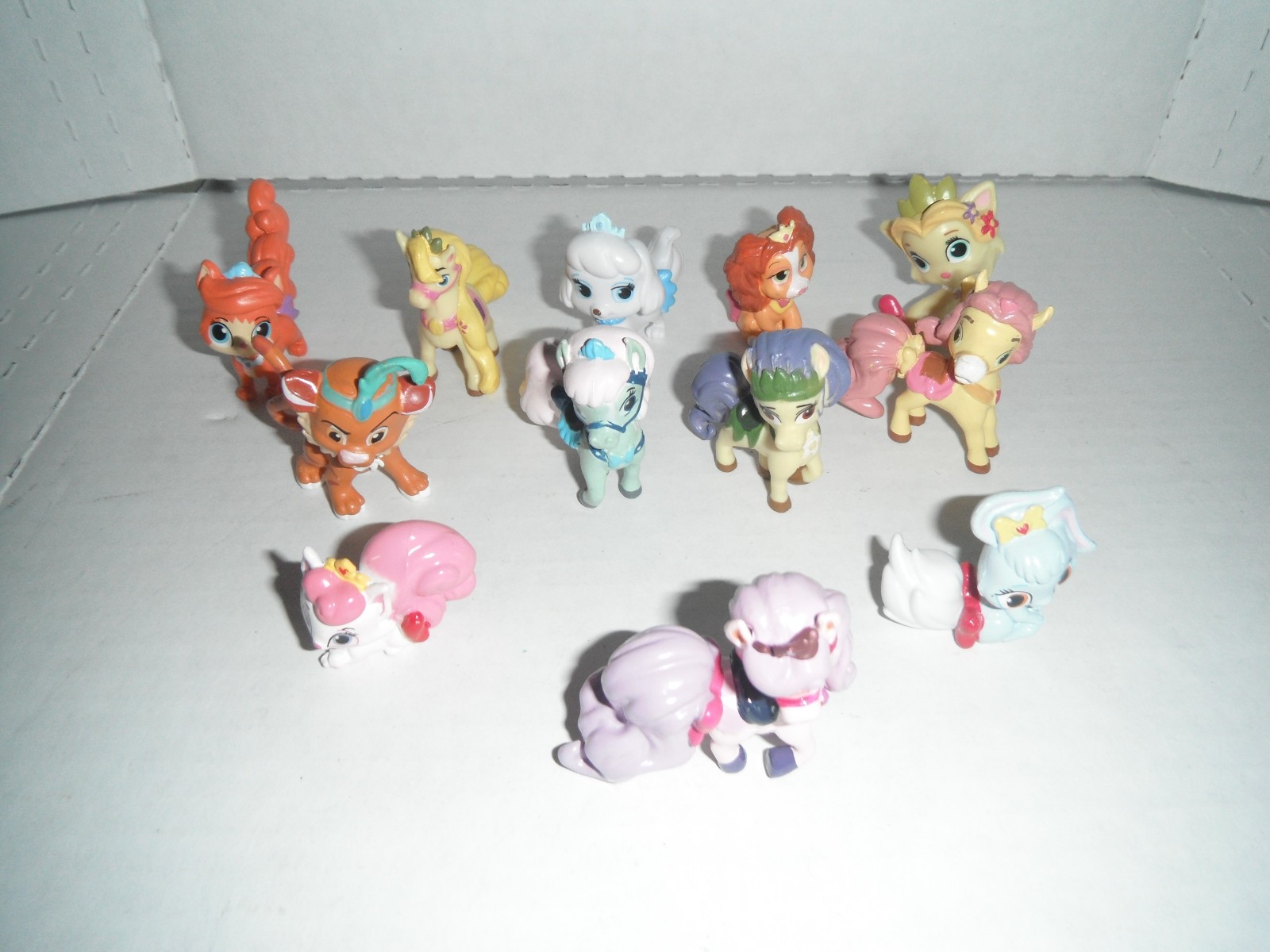 Lot Of 12 Disney Princess Palace Pets 1.5″ Mini Figures Friends Toys