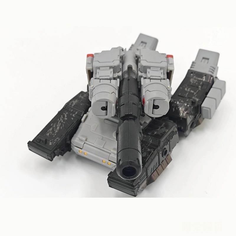 3D DIY IDW Head Armor Weapon Upgrade Kit For Siege Megatank
