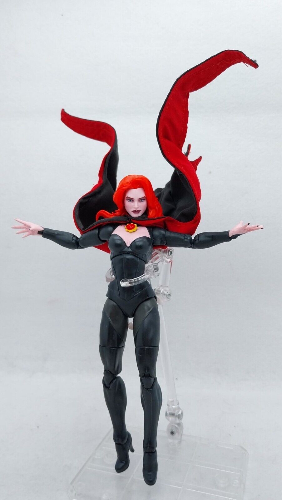 SU-C-XMGQ: 1/12 Wired Black Red Cape for Marvel Legends X Men ’97 Goblin Queen