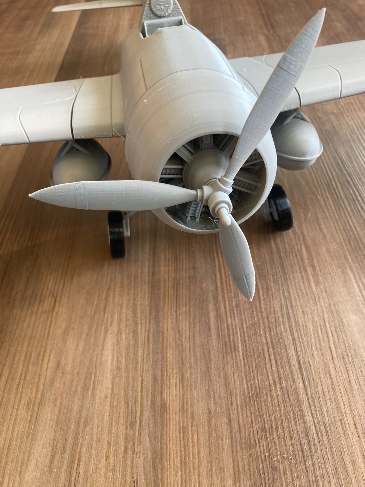 1:18 scale F-4F Wildcat Model Kit-Disassembled and Unpainted