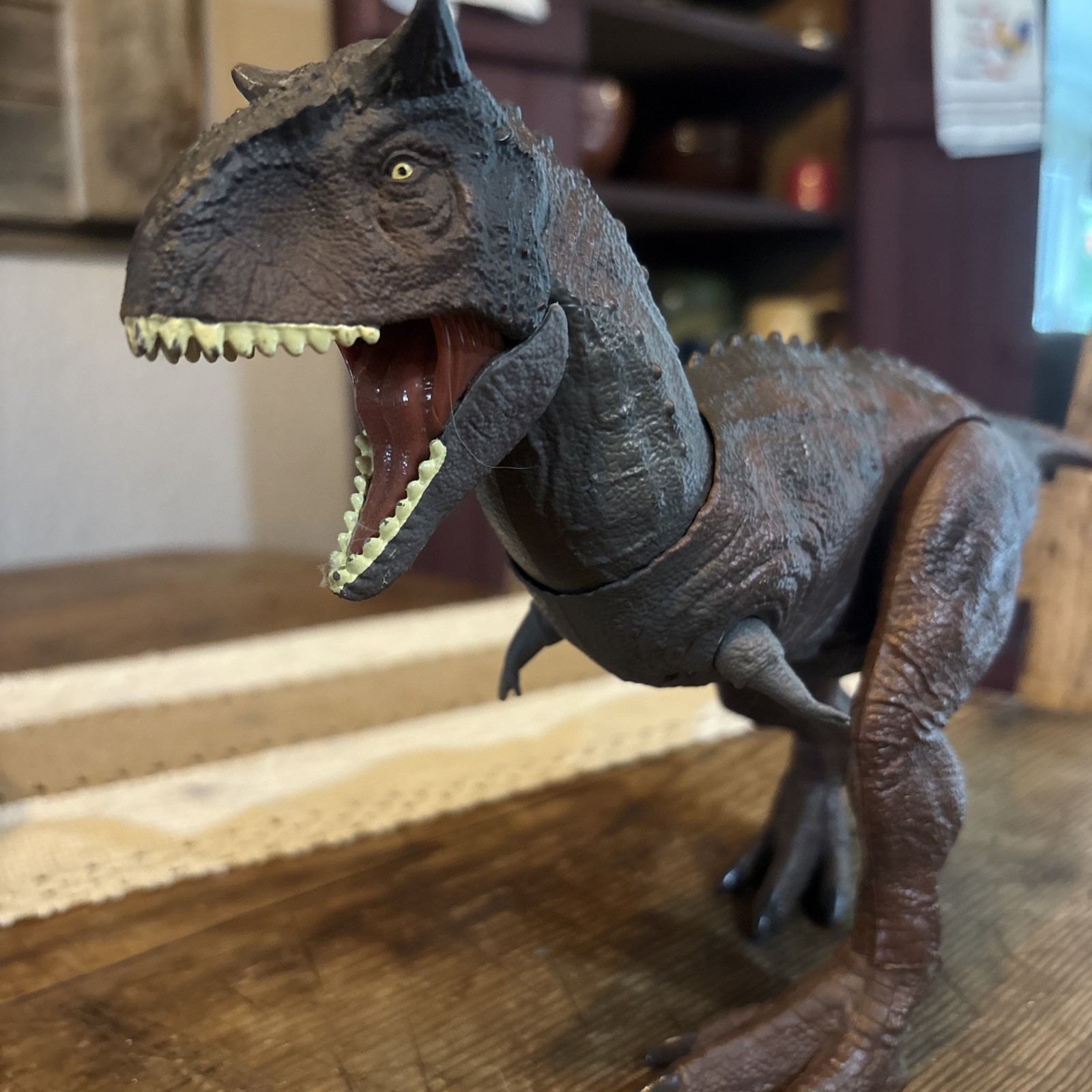 Hammond Collection Carnotaurus Jurassic World Action Figure