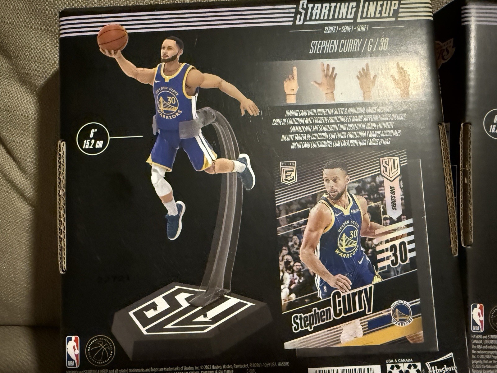 Hasbro Starting Lineup NBA LeBron James and Stephen Curry Figures & Cards