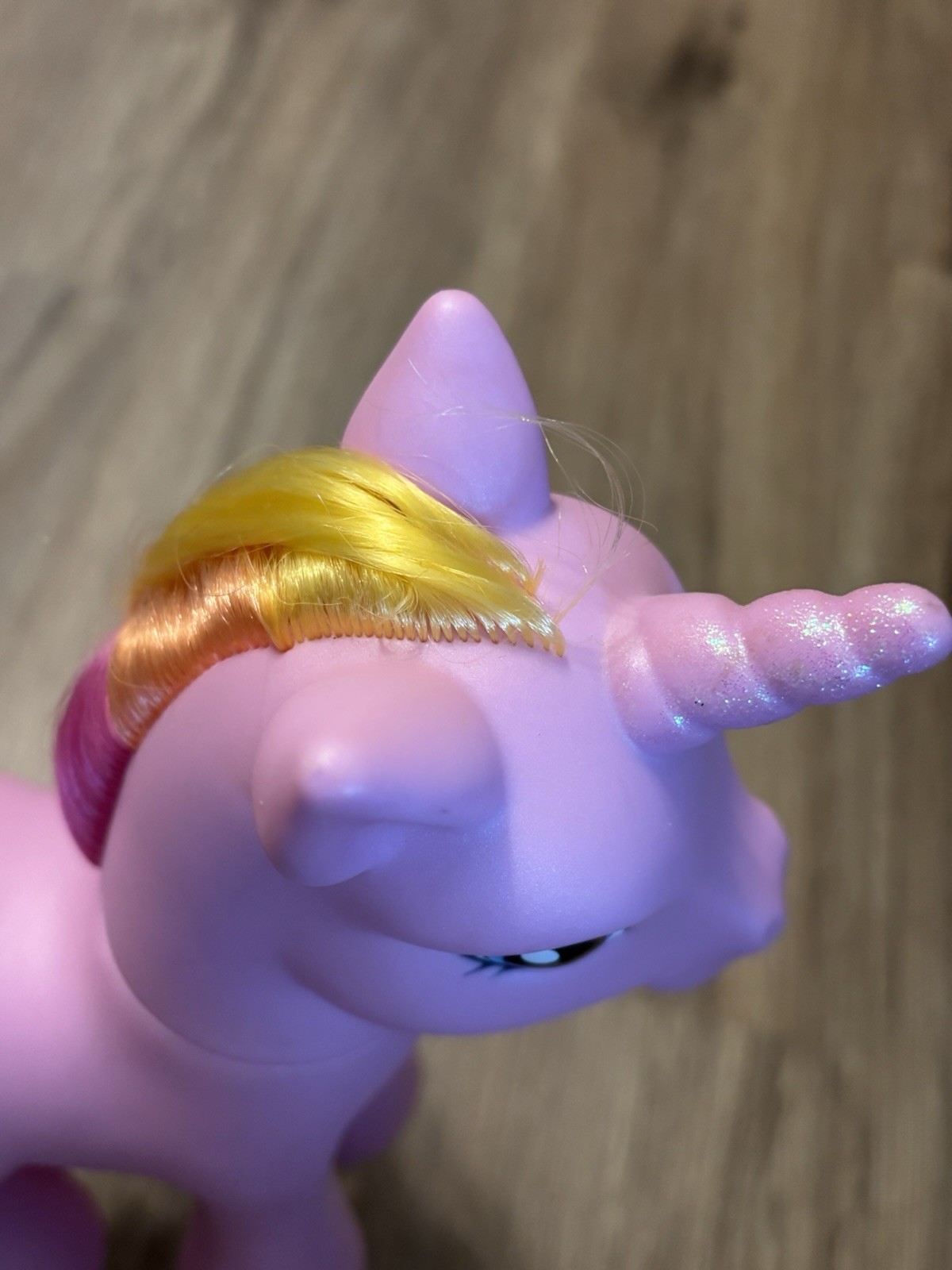 My Little Pony G3 Rarity the Unicorn Long Hair Styling Ponies