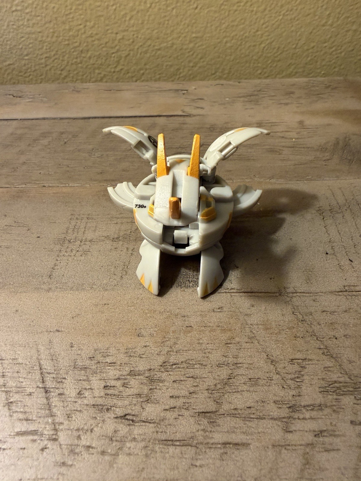 RARE Bakugan Gray Haos Neo Dragonoid BakuLegacy Series 730G (card not included)