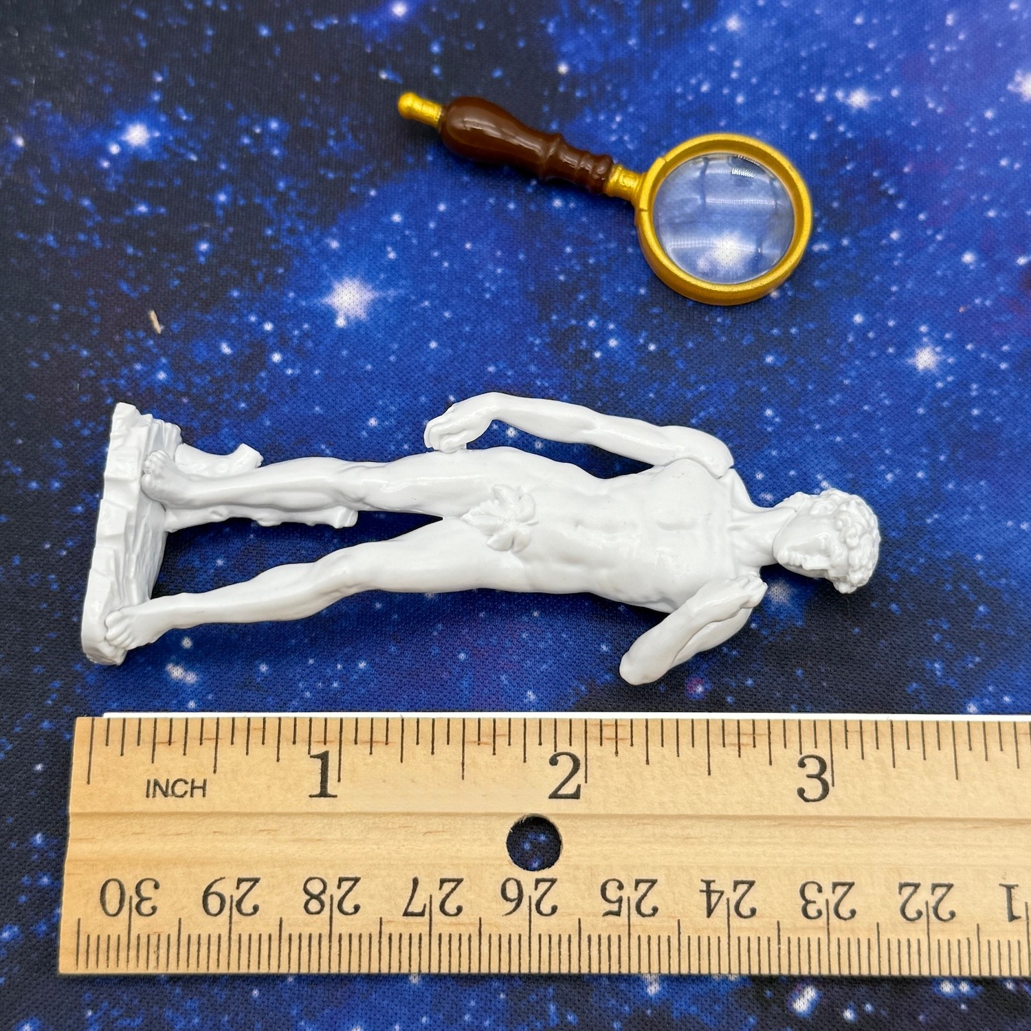 Mini Brands Masterpieces – Statue of David – Iconic