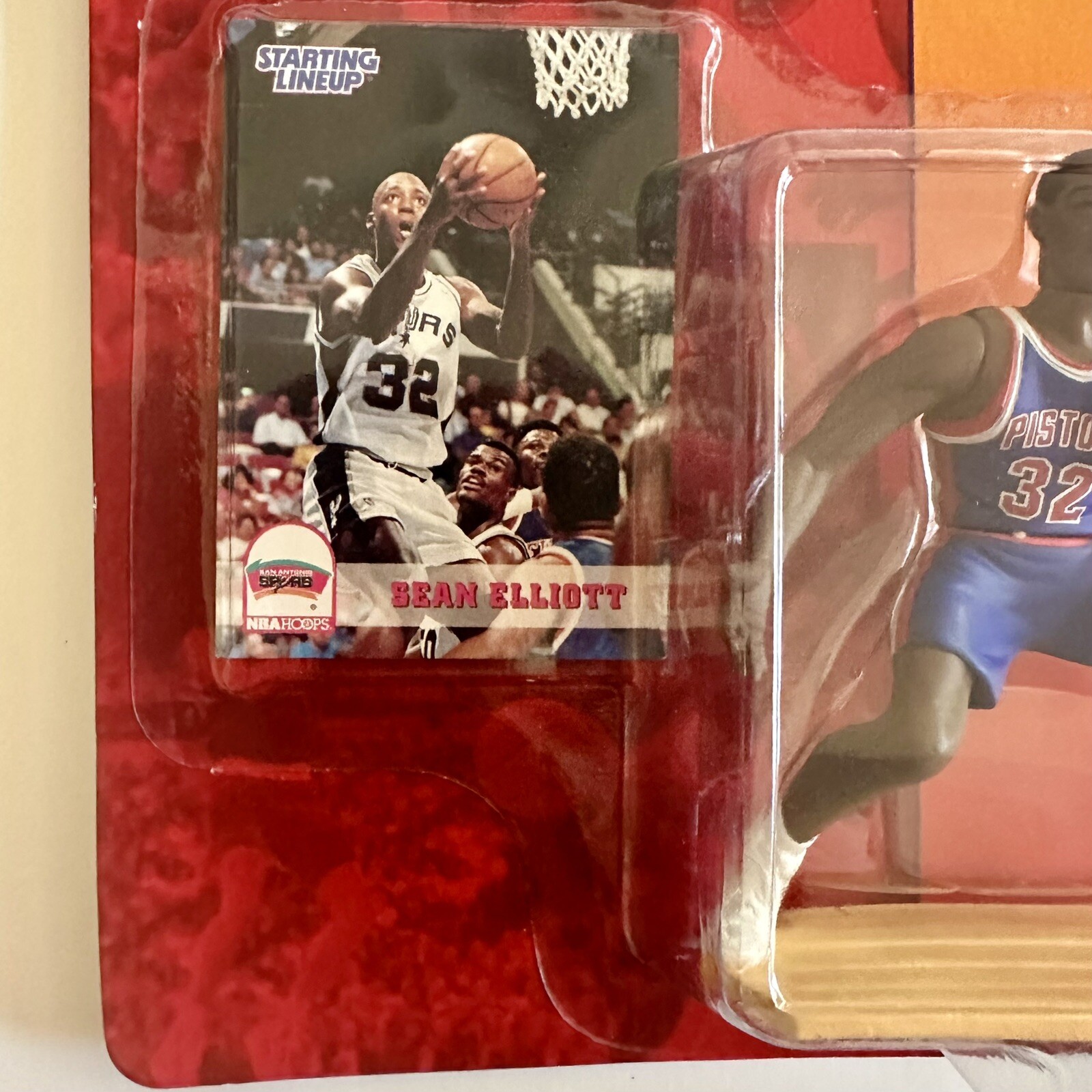 1994 SEAN ELLIOTT/SA Spurs/Starting Lineup w/Card/NEVER OPENED/FACTORY SEALED🏀