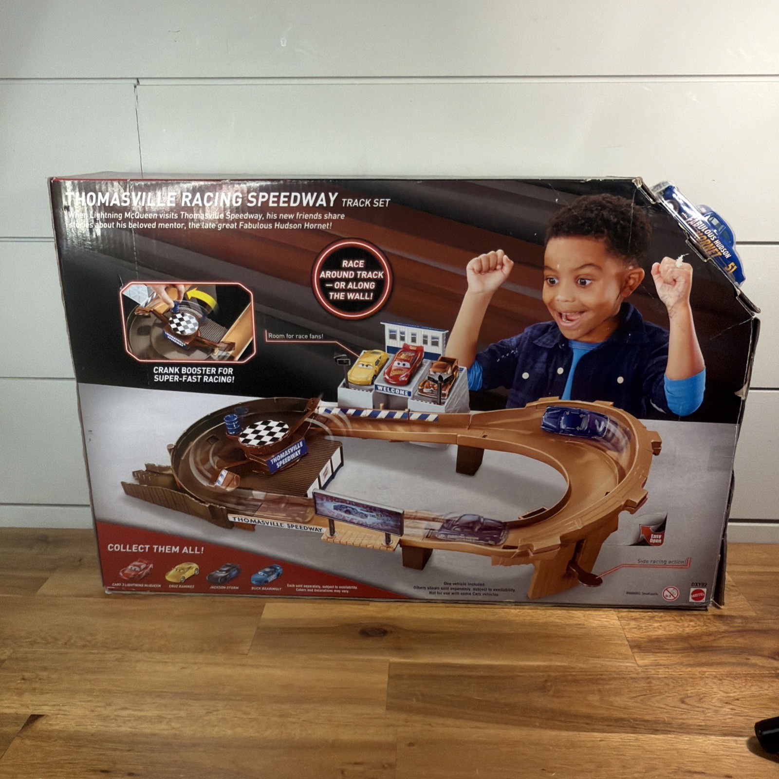 2016 Disney Pixar Cars 3 Thomasville Racing Speedway Track Set *New in Open Box