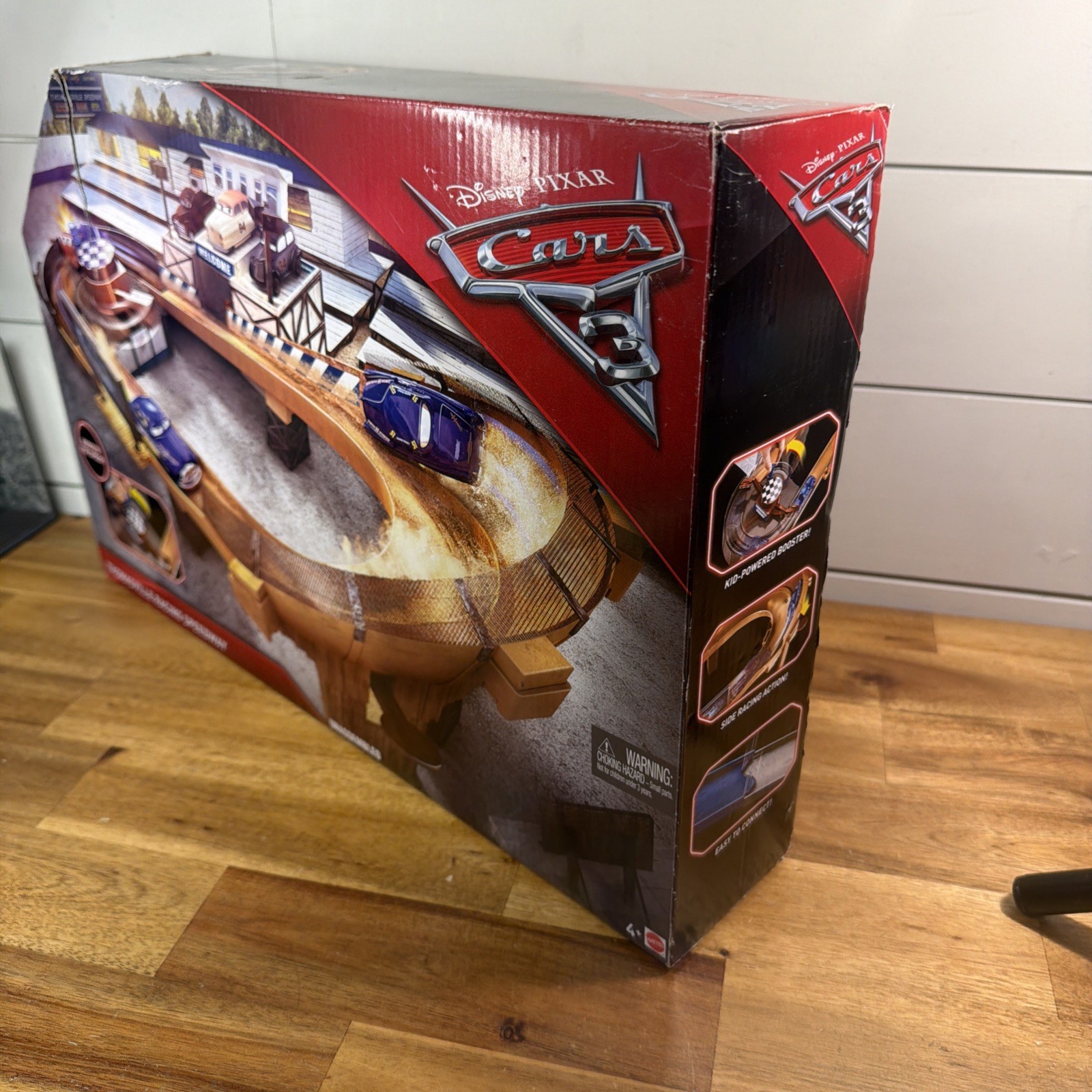 2016 Disney Pixar Cars 3 Thomasville Racing Speedway Track Set *New in Open Box