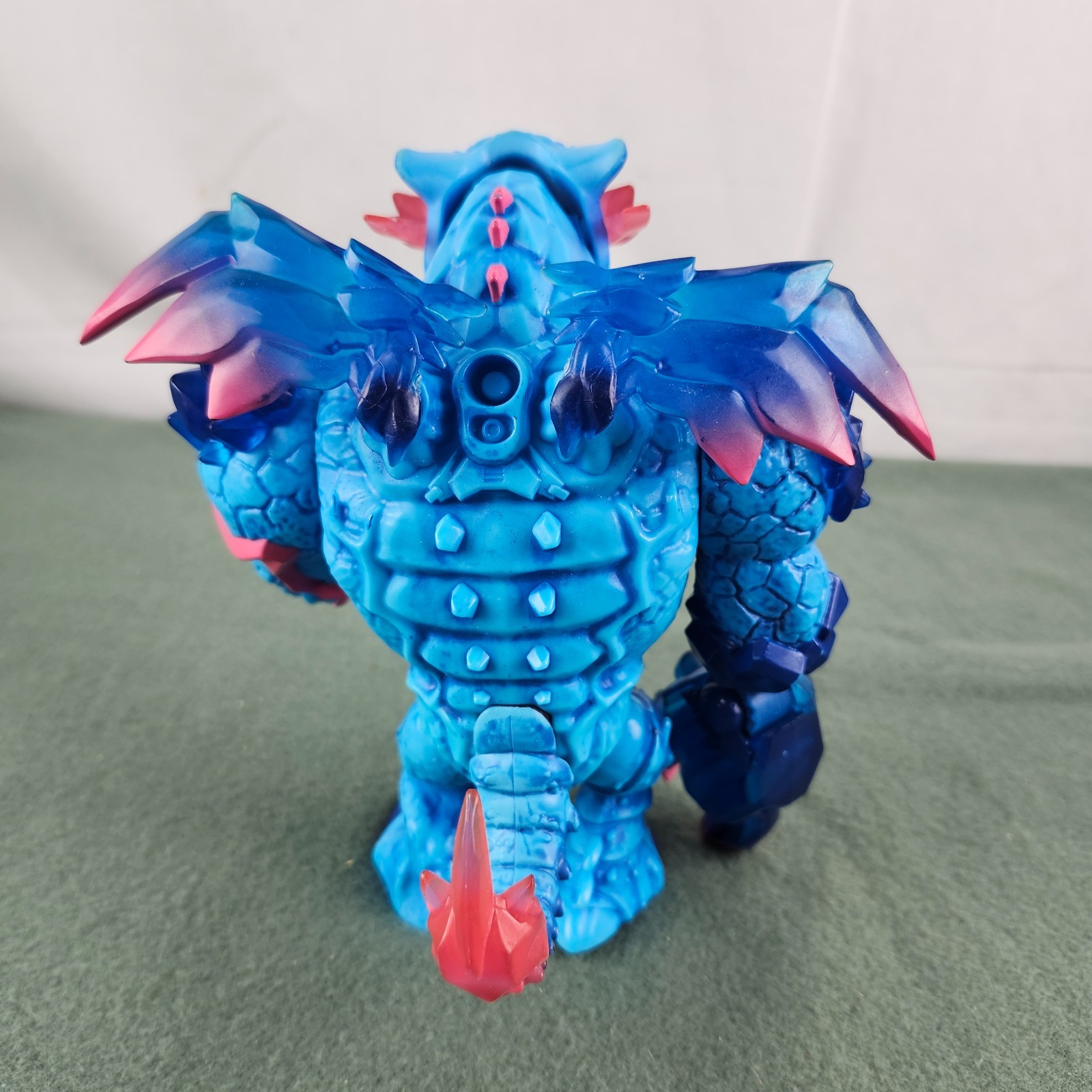 MR BEAST LAB Apex Beast Panther Collector Action Figure 6.25″ Multicolor