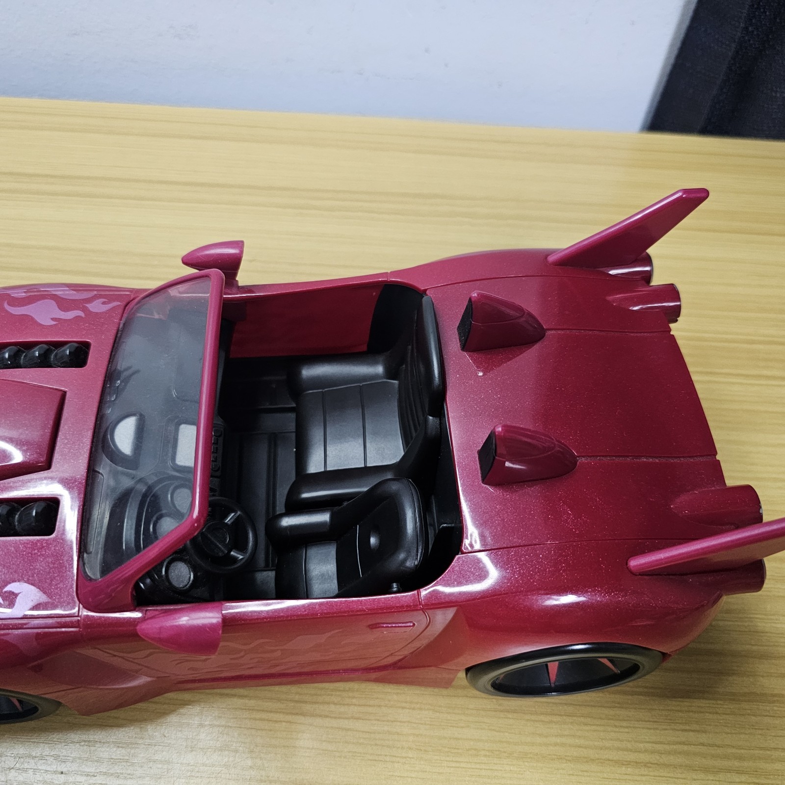 Disney Store Exclusive Wreck it Ralph Vanellope Von Schweetz Slaughter Race Car