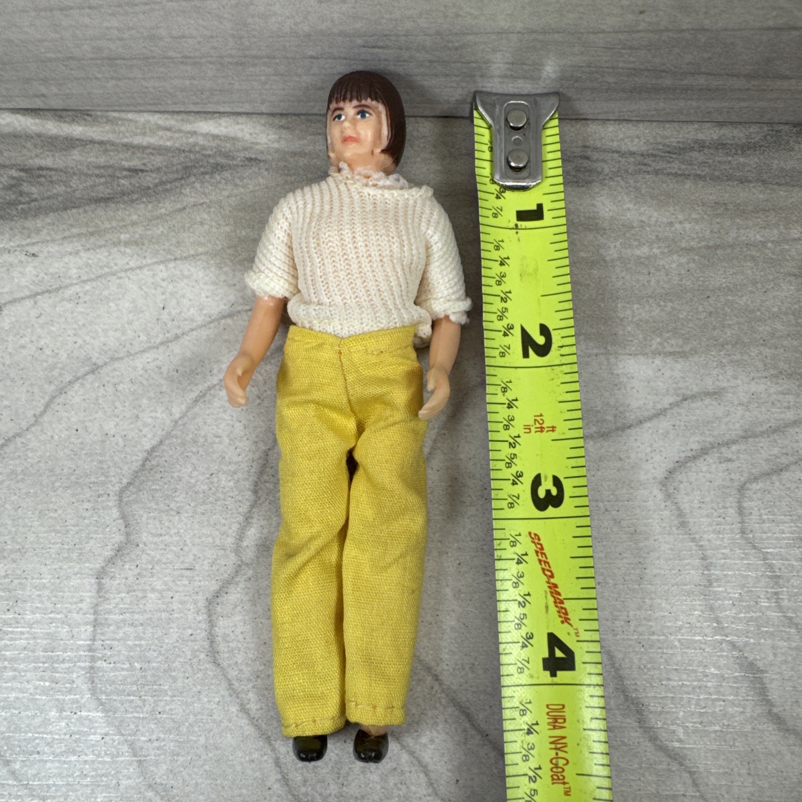 1975 TONKA Mighty School Bus Teen Boy Man & Girl Woman Figures 5″ Set Of 2