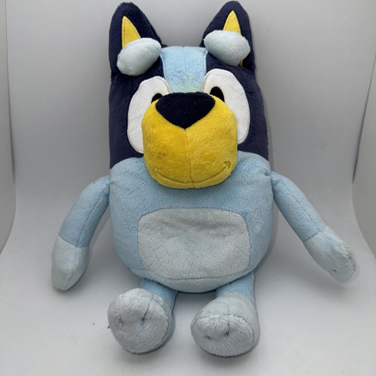 Moose Toys «Bluey» Talking 12″ Plush Dog w/ Sound Effects 9 Phrases & Sings GR49