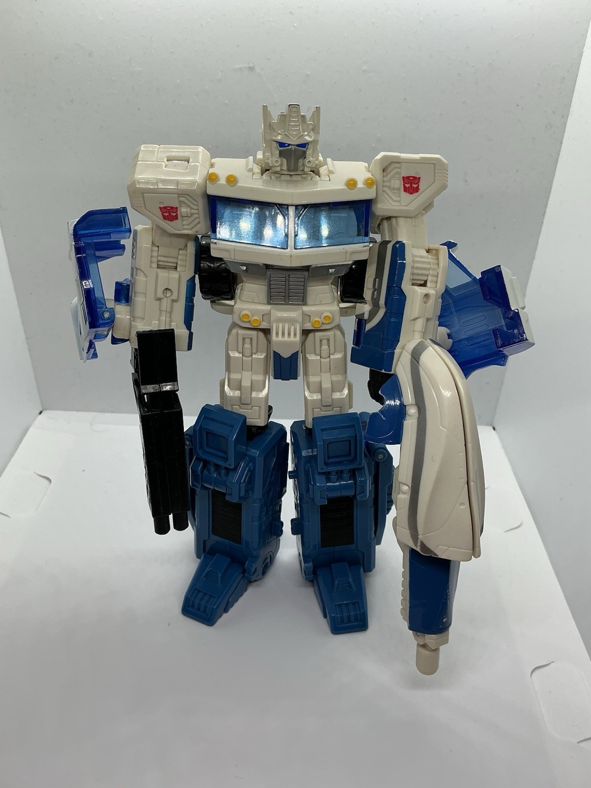 Transformers Classics Gift Set Battle For Autobot City Ultra Magnus Vs Skywarp