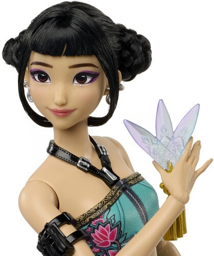 KPop Demon Hunters HUNTR/X: Zoey “How It’s Done» Doll PRESALE (SHIPS ON 7/30/26)