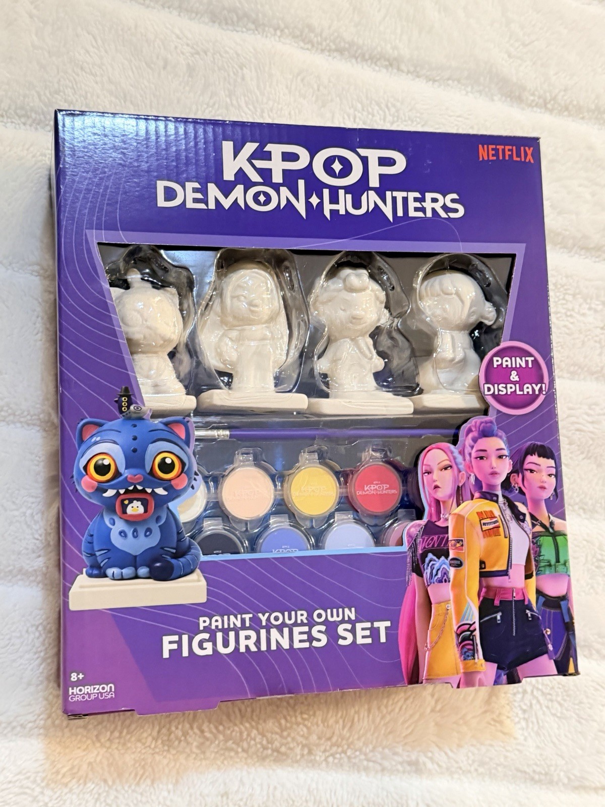 Netflix Kpop Demon Hunters Paint and Display your own Figurines Set