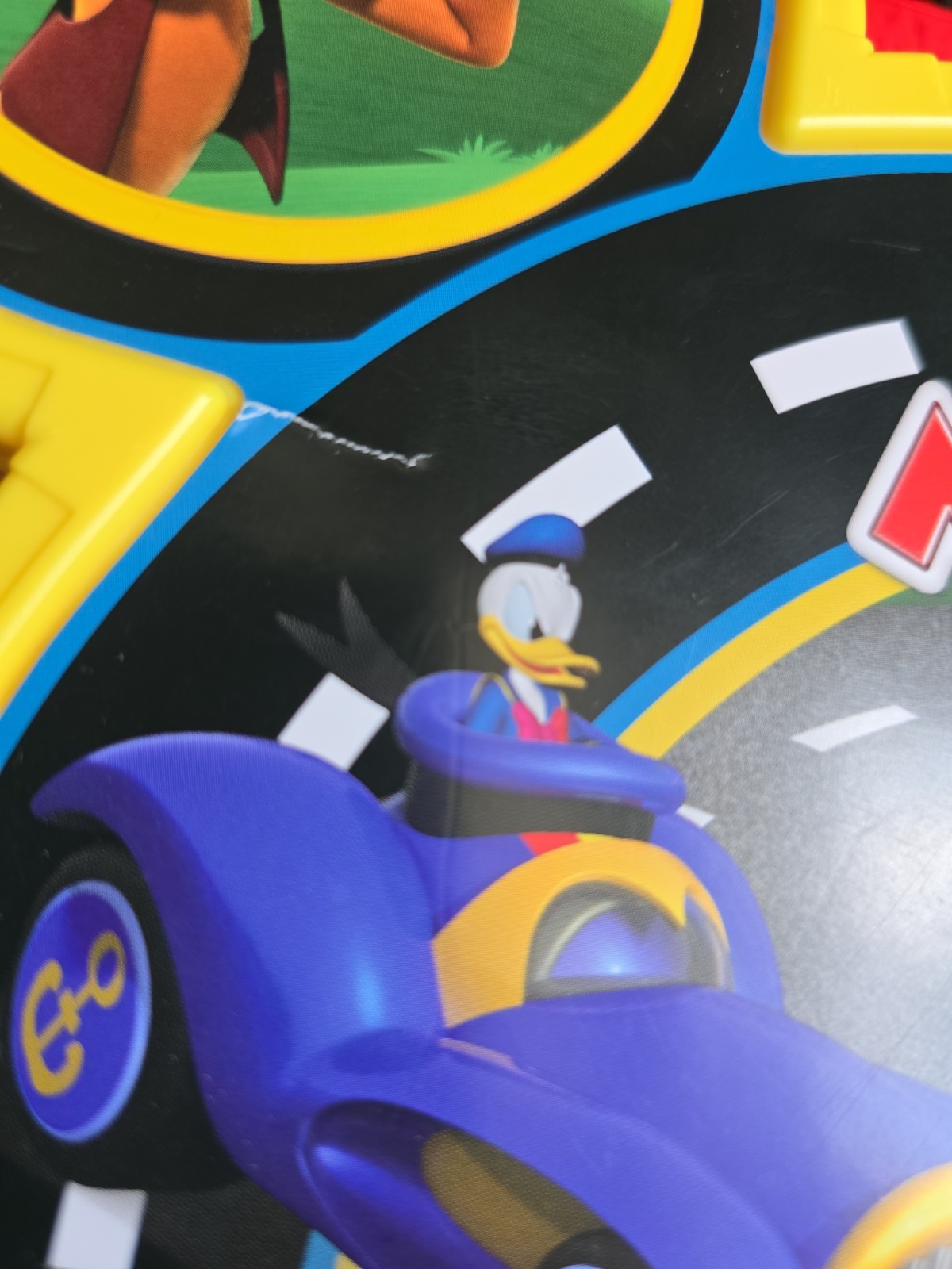 Mint EUC Disney Junior Mickey Stow ‘N Go Garage and 2 Vehicles