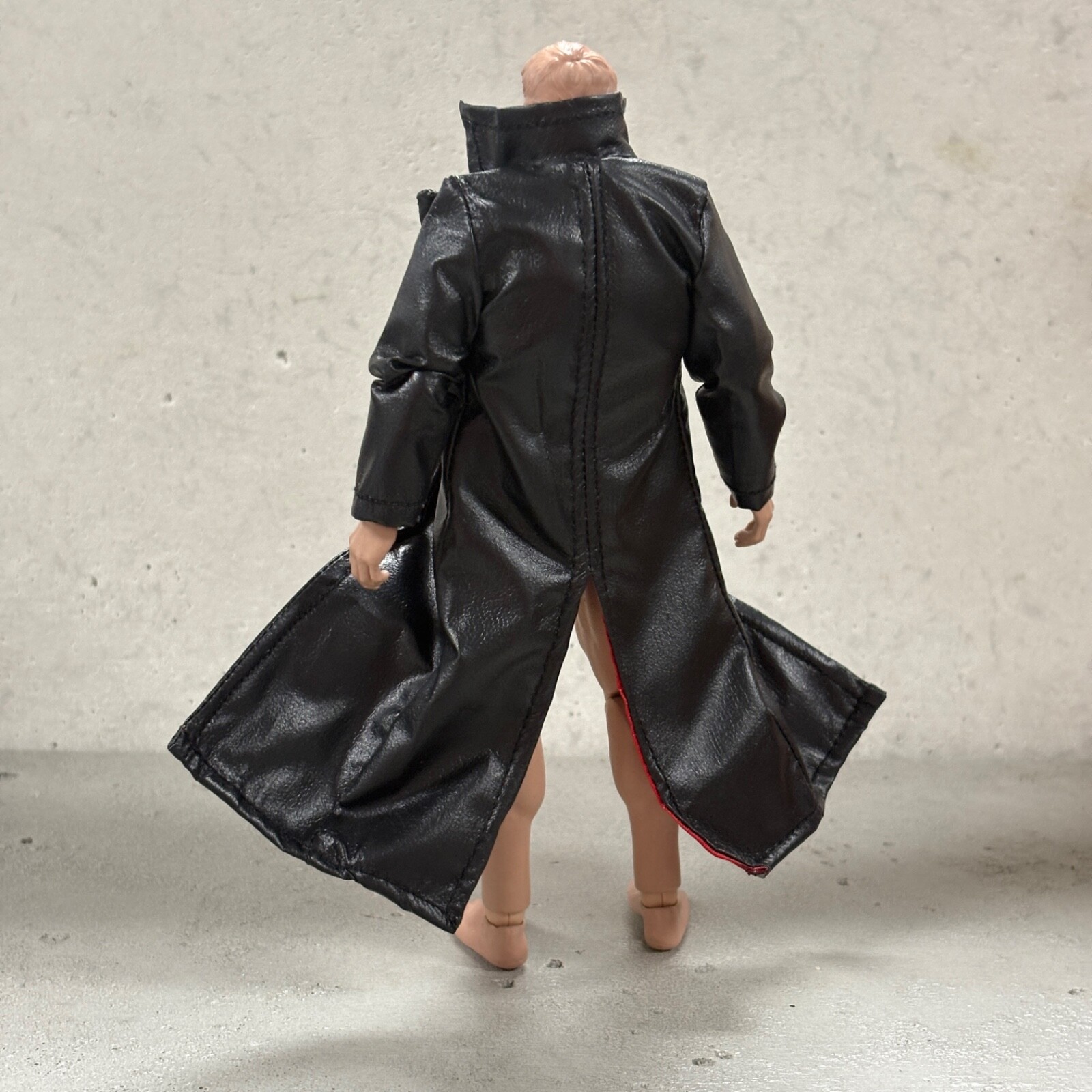 PB-LTC-BLD: 1/12 Black Red Faux Leather Coat for Mezco or Marvel Legends