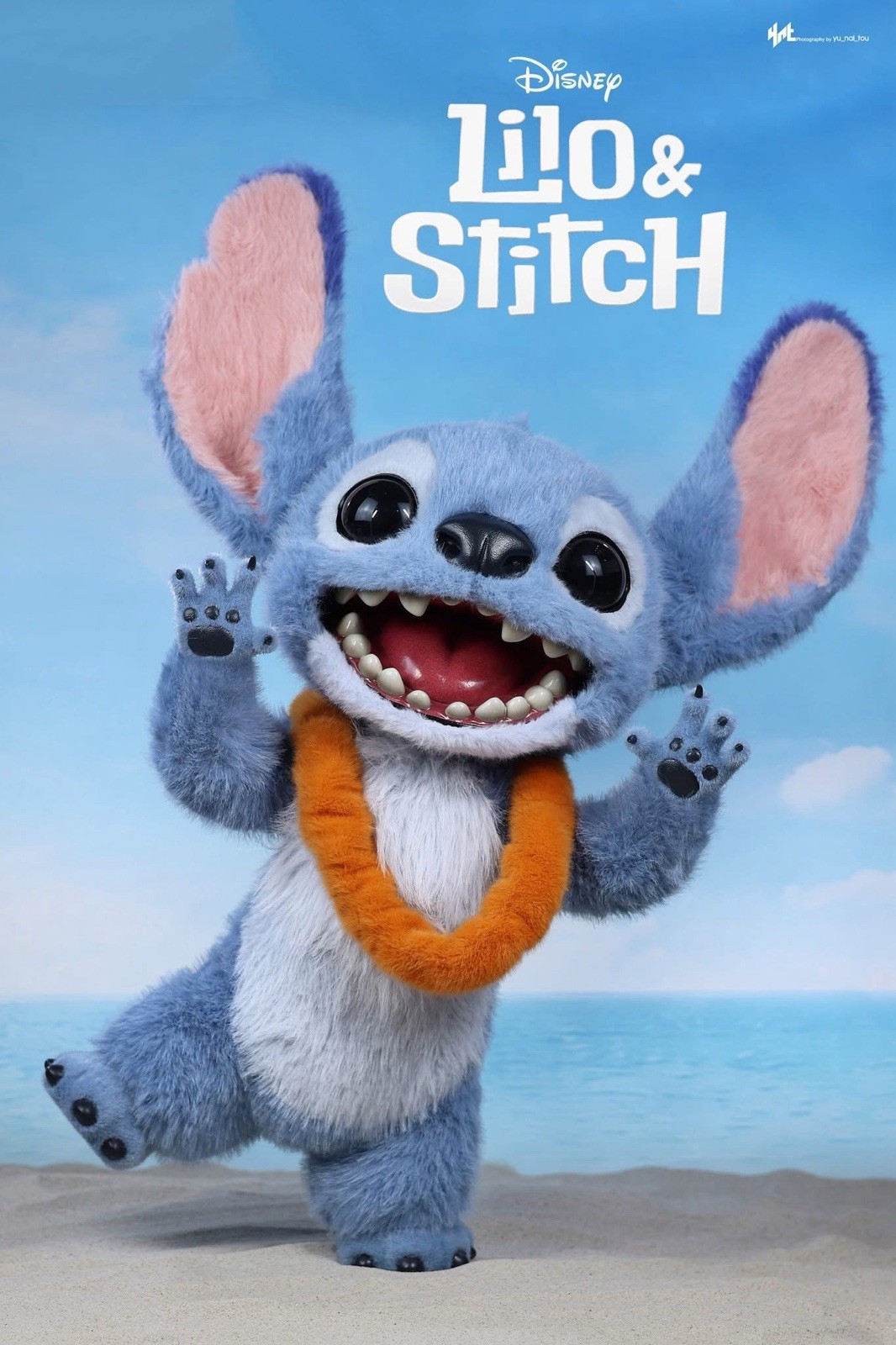 Hot Toys Disney Lilo & Stitch Stitch Life Size MMS815 1/6 Sideshow Disney