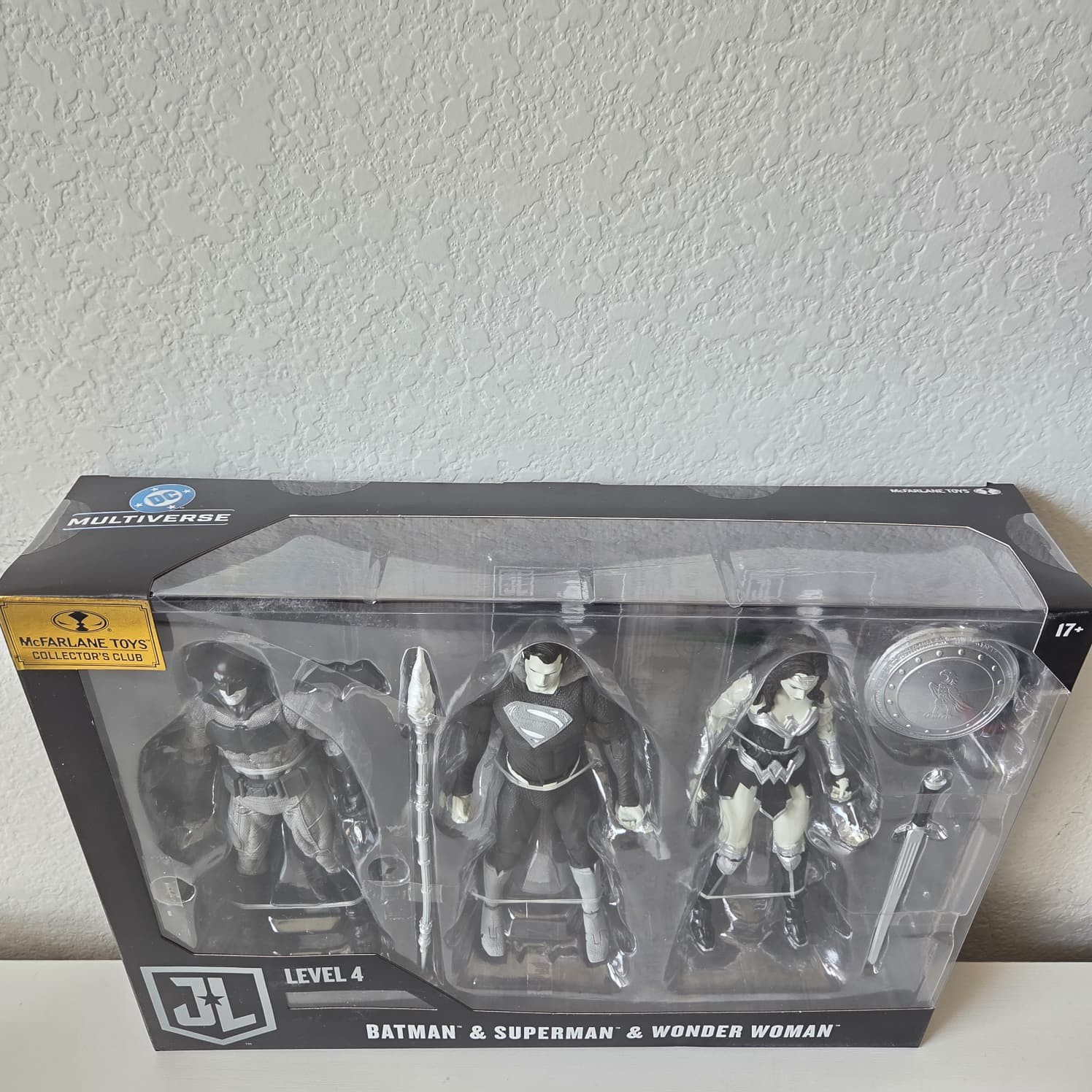 McFarlane Toys DC Multiverse Collector’s Club Justice League 3 pack Level 4