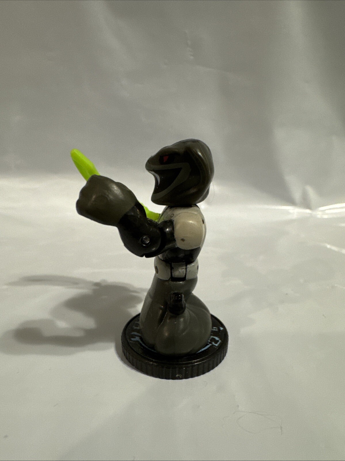 2021 Legends of Akedo STEELFANG Classic – Series 2 – Ultimate Arcade Warrior