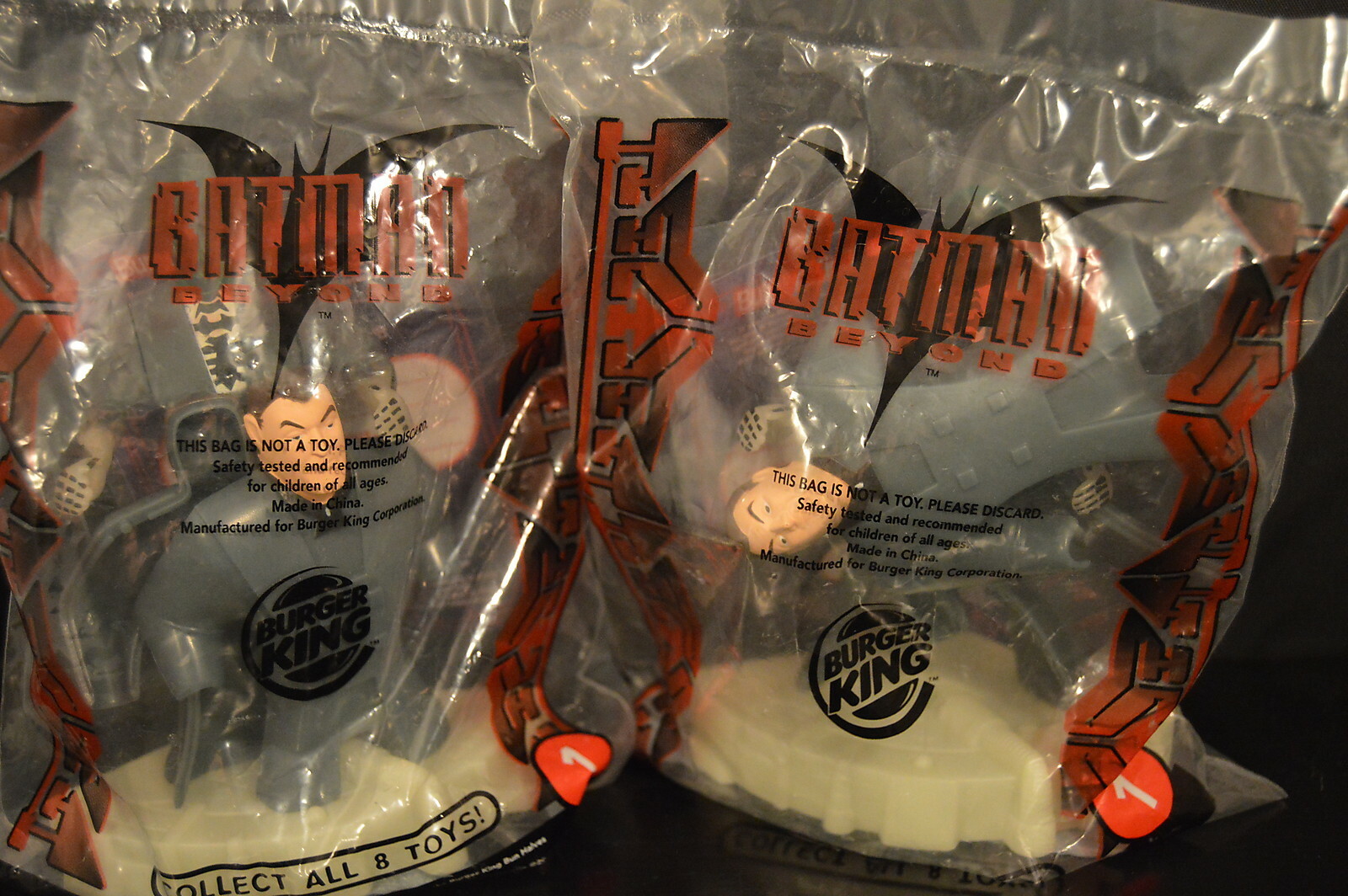 Lot of 2 «BATMAN BEYOND» BURGER KING TOYS action hero NOS Fast Food TV & MOVIE