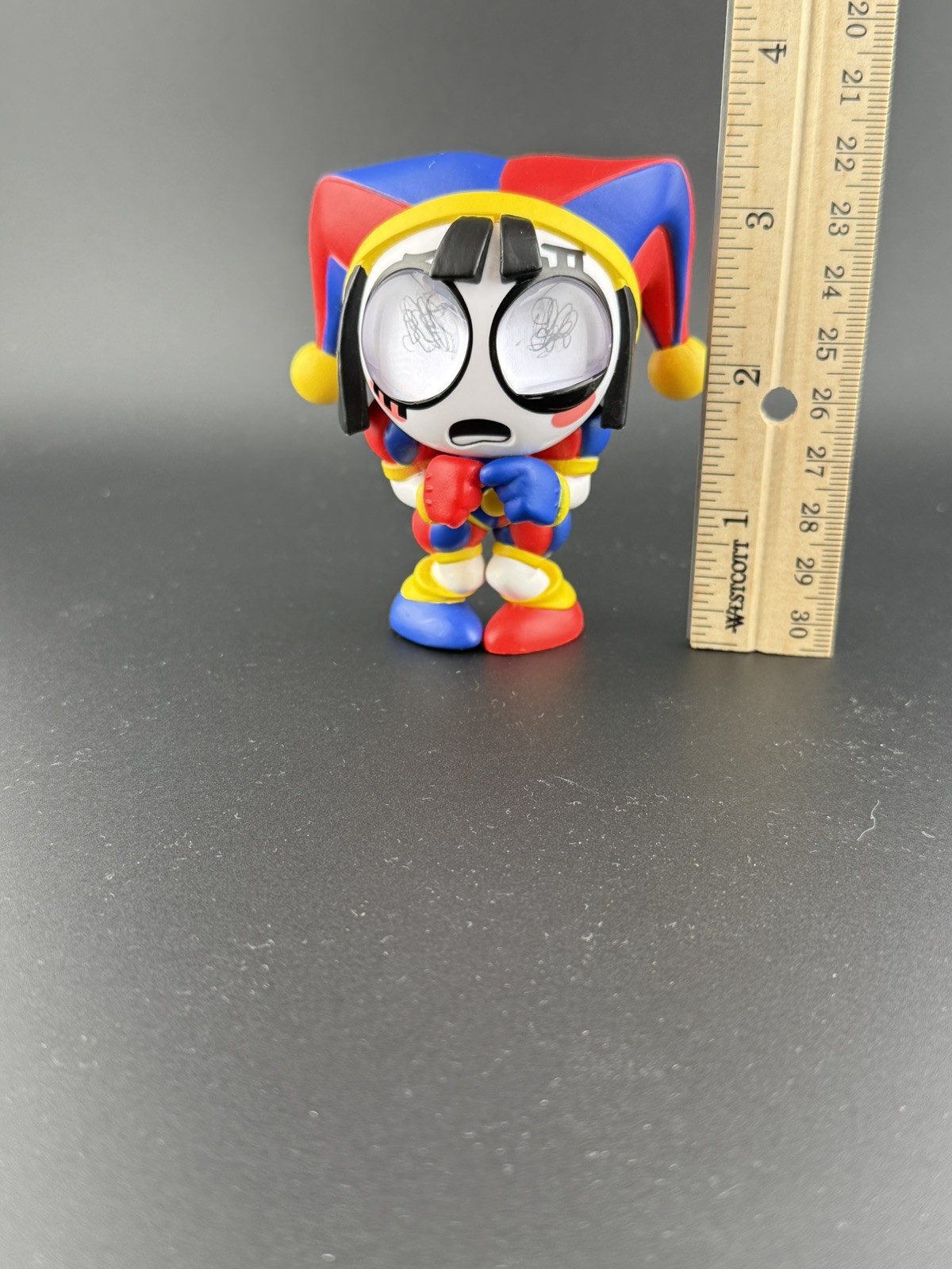 The Amazing Digital Circus All Star Collection 3 In Mini Figure Toy Pomni eyes