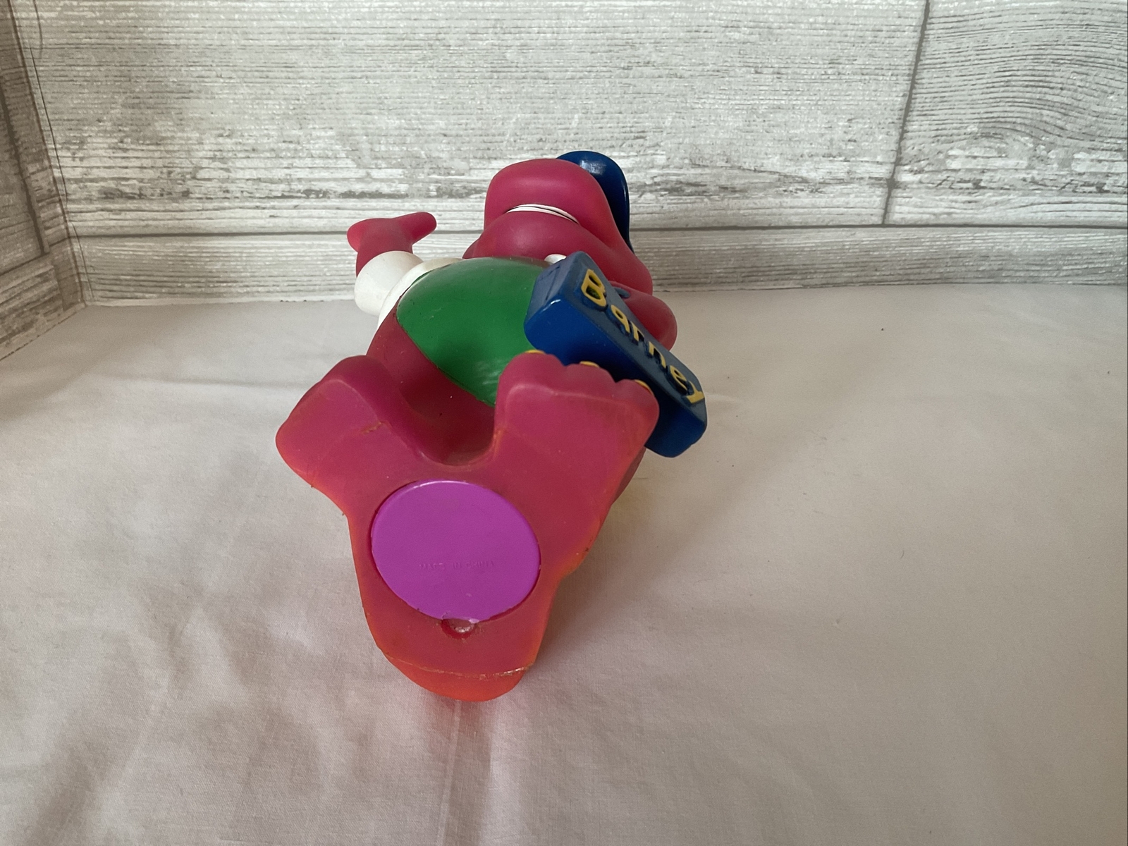 Vintage 1992 Lyons Group Barney Purple Dinosaur Coin Piggy Bank Back to School