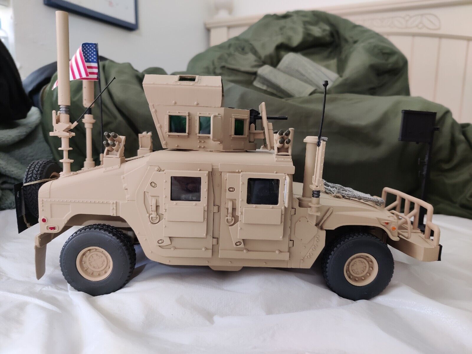 Sunny Days Humvee Mirrors, Hobby Parts, All Scales, Military Vehicles