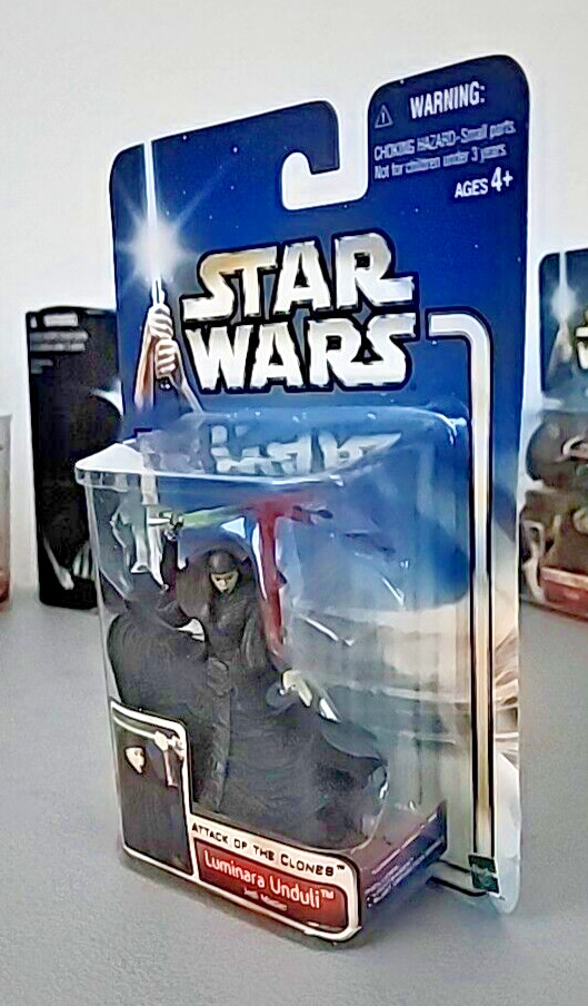 UNOPENED Luminara Unduli Jedi Master 2002 Hasbro Star Wars Attack of the Clones